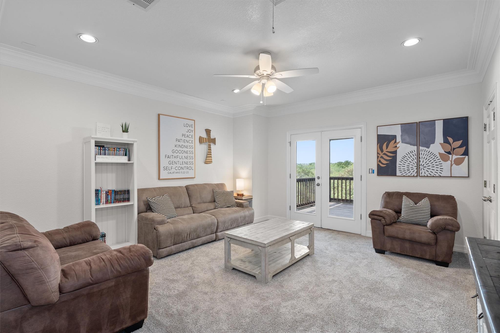 137 Roberts Cir, Georgetown, TX 78633