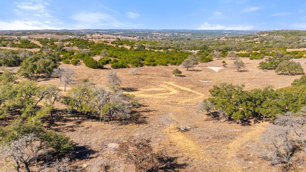 529 Skyline Dr, Blanco, TX 78606