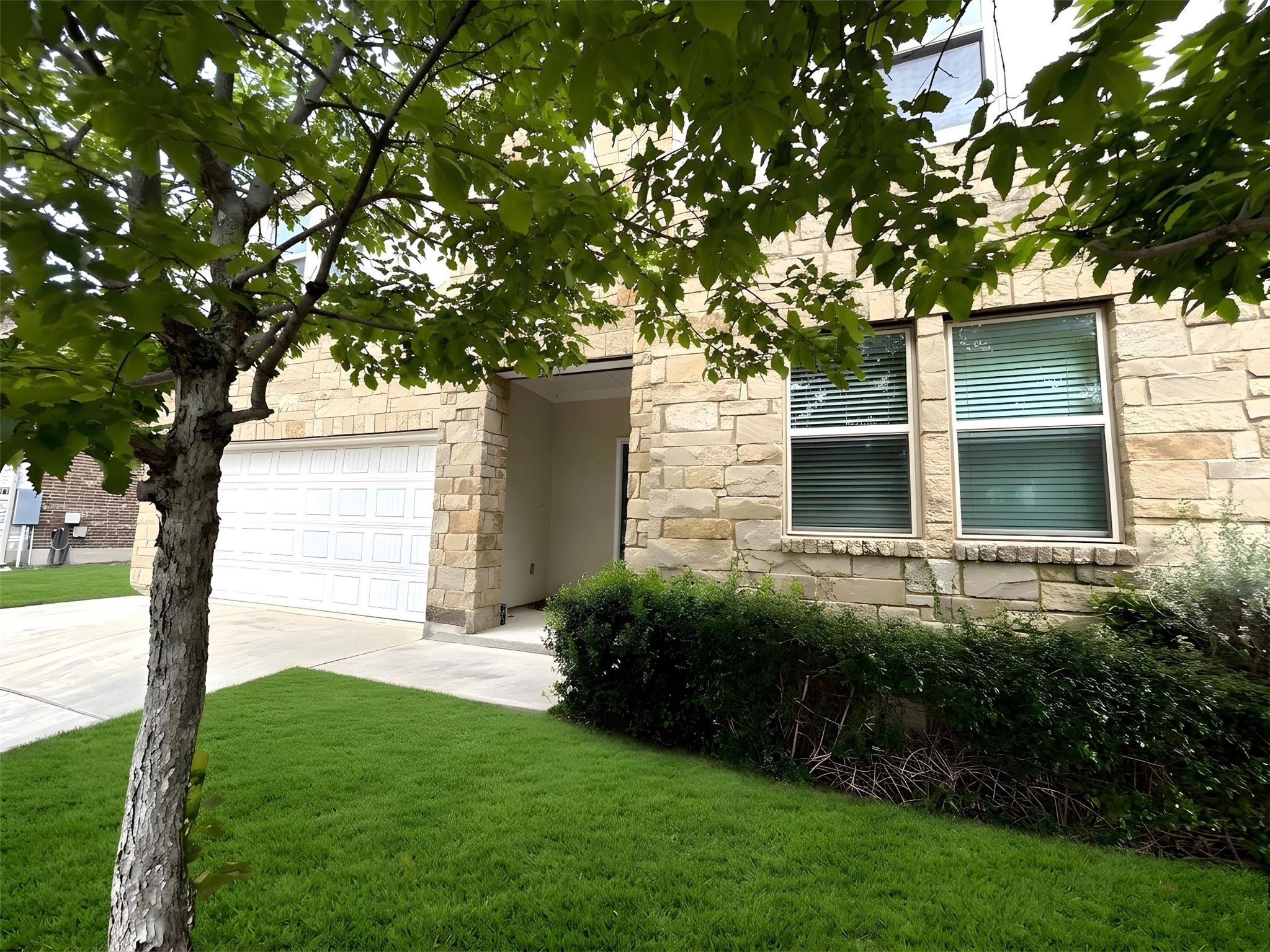 729 Aliso Trl, Leander, TX 78641