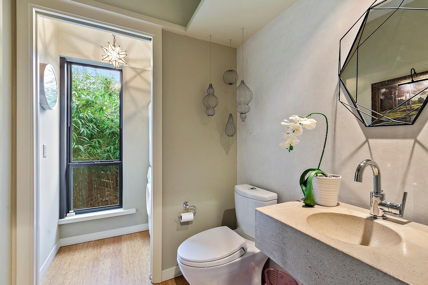 805 Cumberland Rd # B, Austin, TX 78704