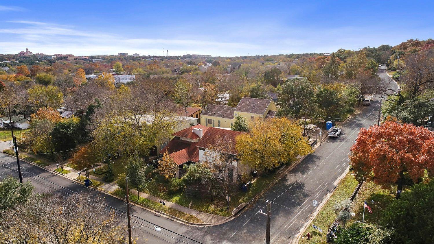 805 Cumberland Rd # B, Austin, TX 78704