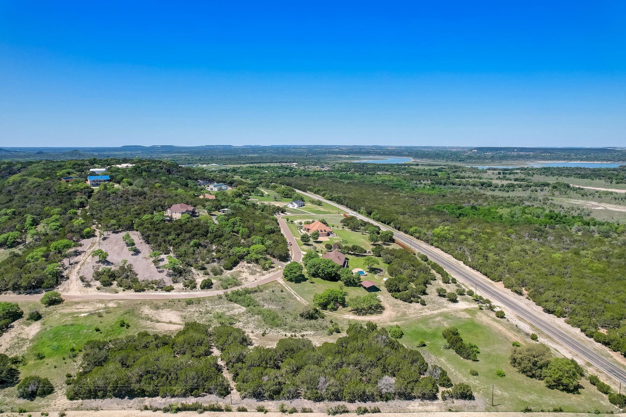 1214/1226 Windy Hl, Salado, TX 76571