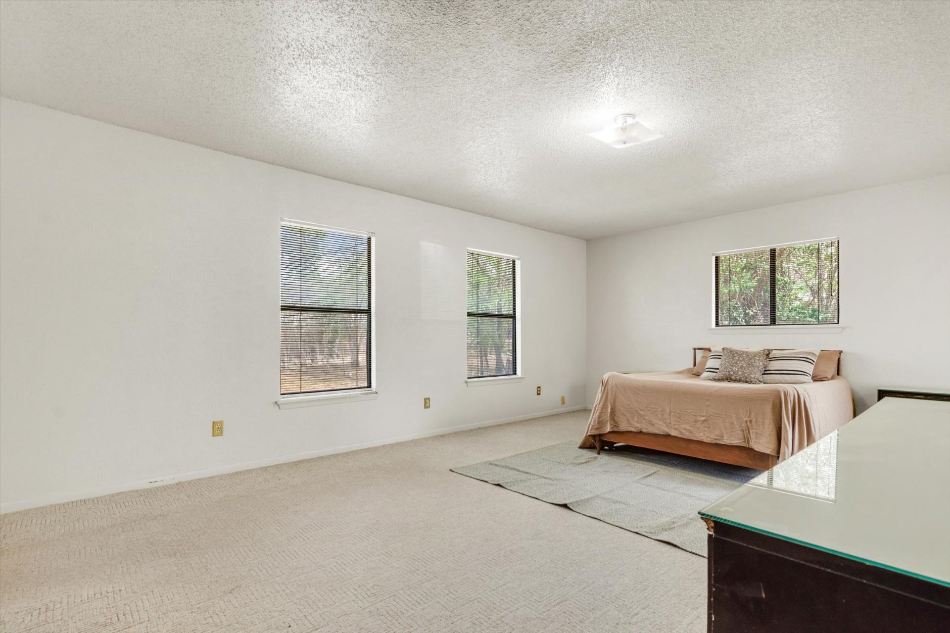 1608 Old Ranch Road 12 Rd, San Marcos, TX 78666