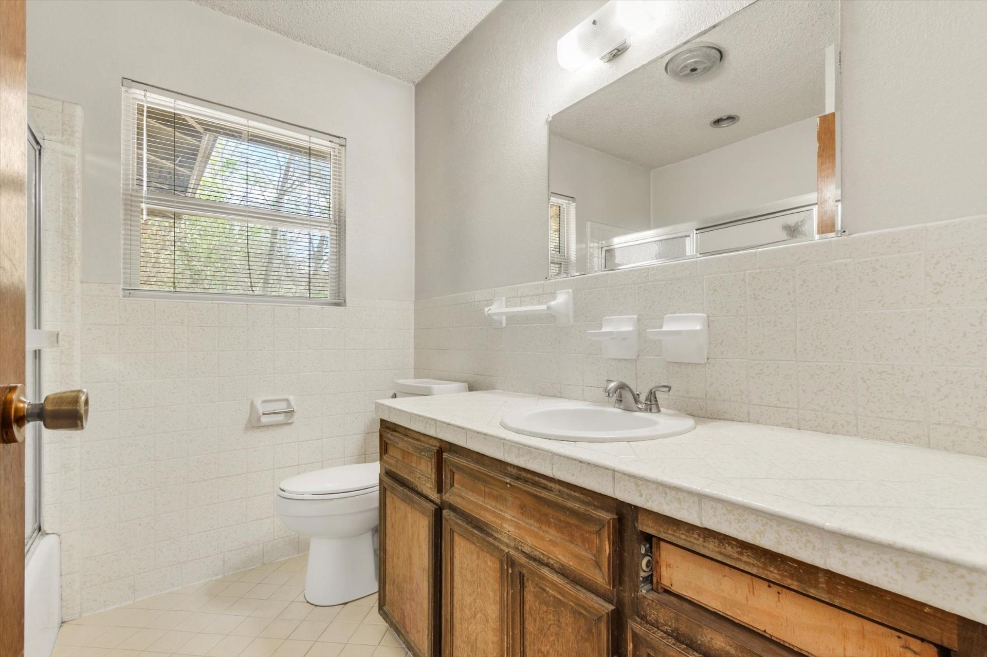 1608 Old Ranch Road 12 Rd, San Marcos, TX 78666