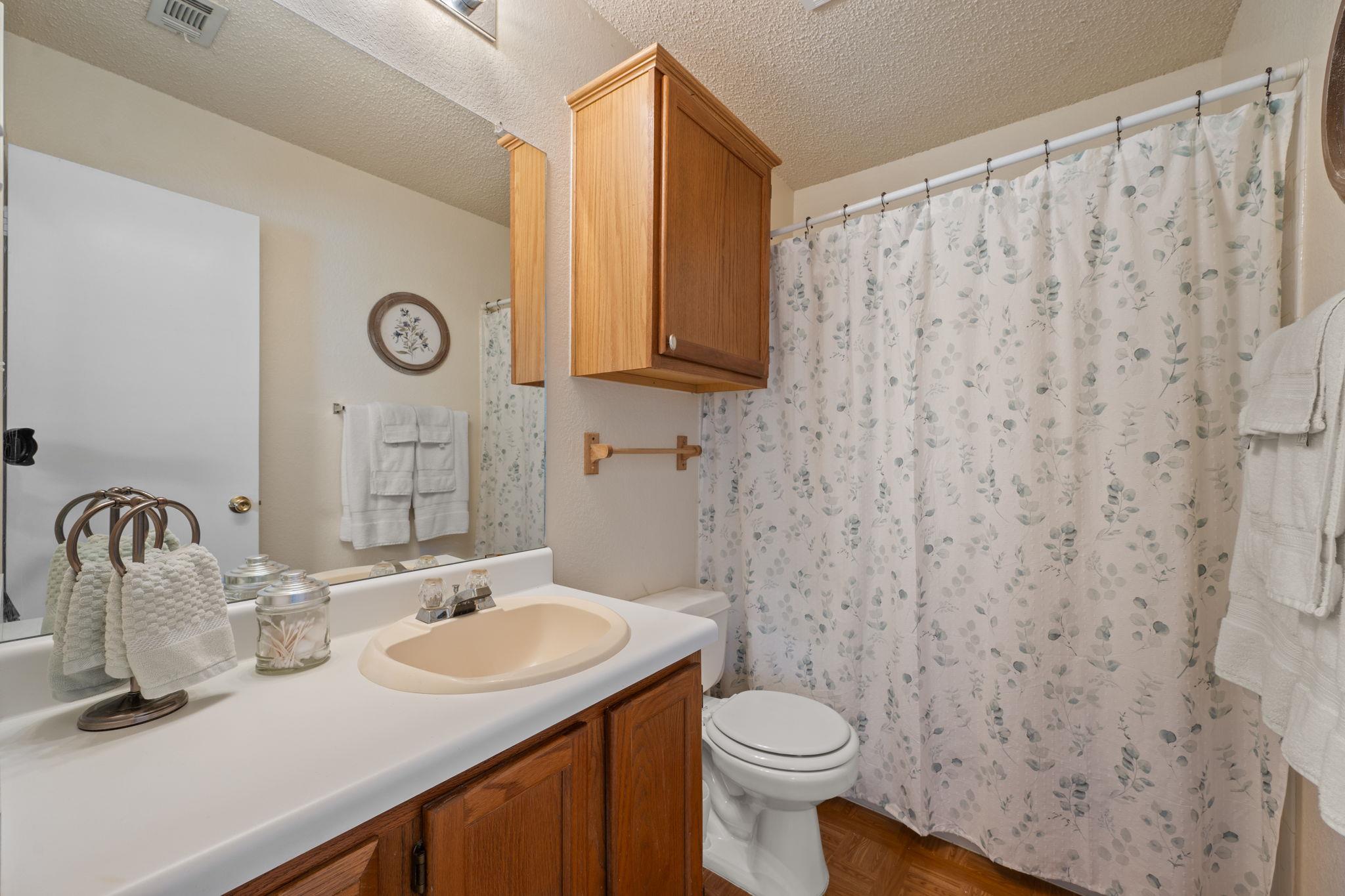 1504 Sylvia Ln, Round Rock, TX 78681