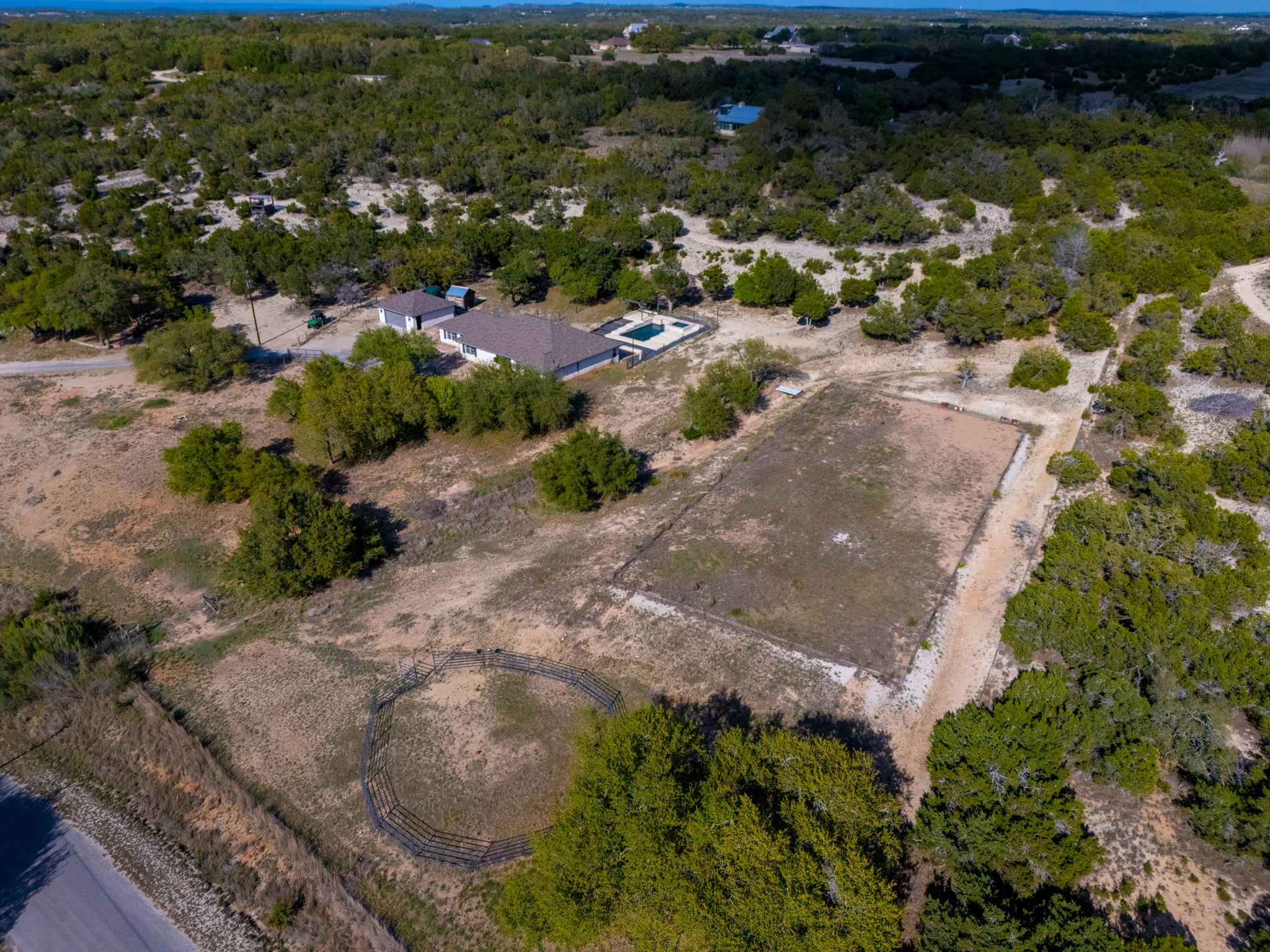 500 Madrone Ranch Trl, Dripping Springs, TX 78620