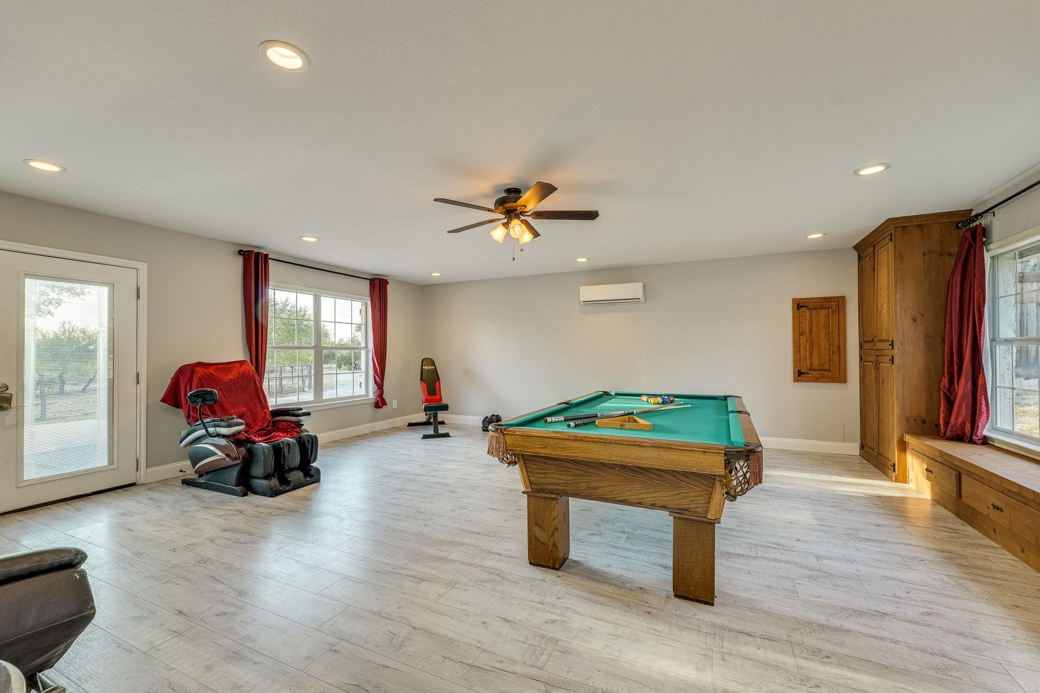 500 Madrone Ranch Trl, Dripping Springs, TX 78620