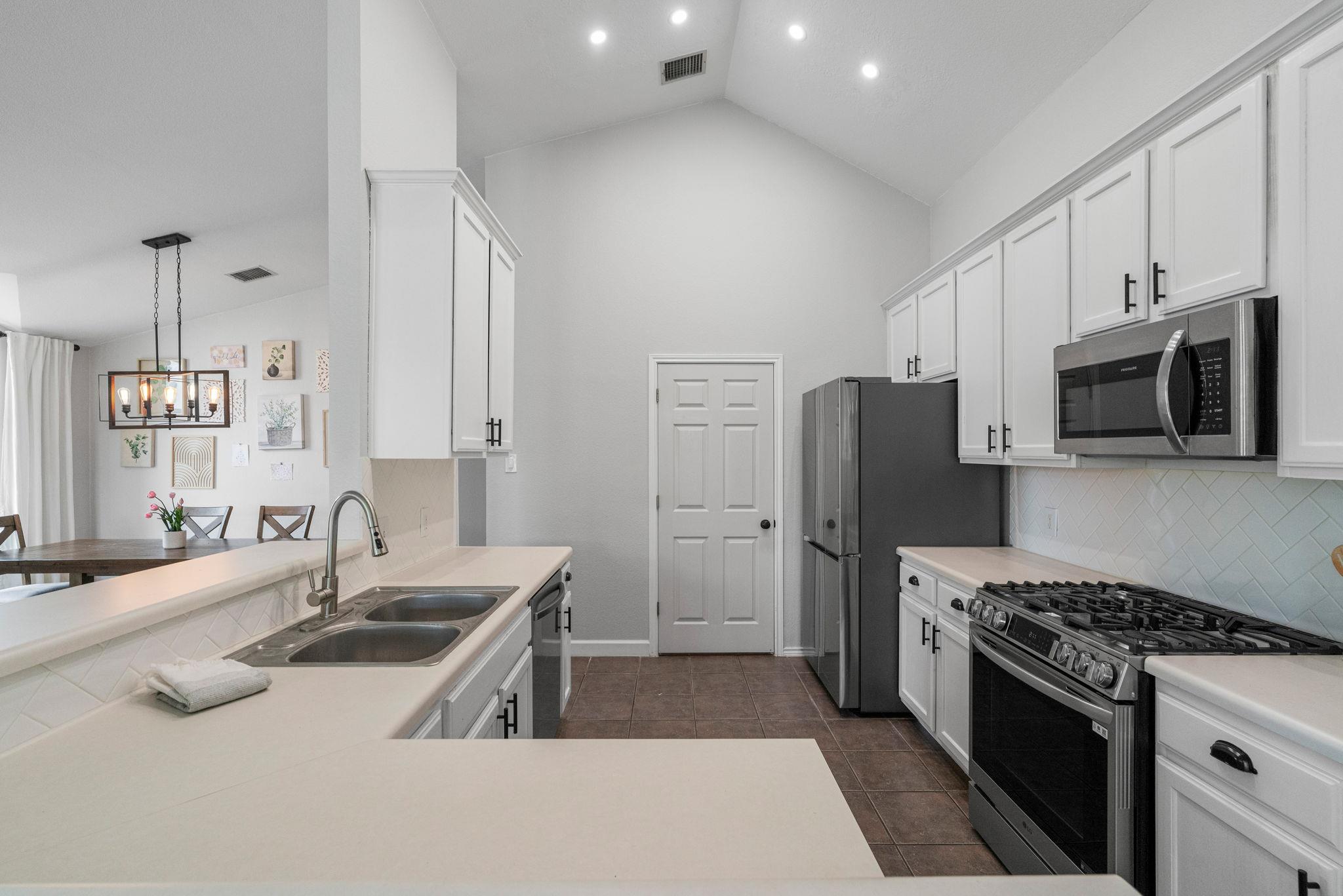 3408 Campanella Dr, Round Rock, TX 78665