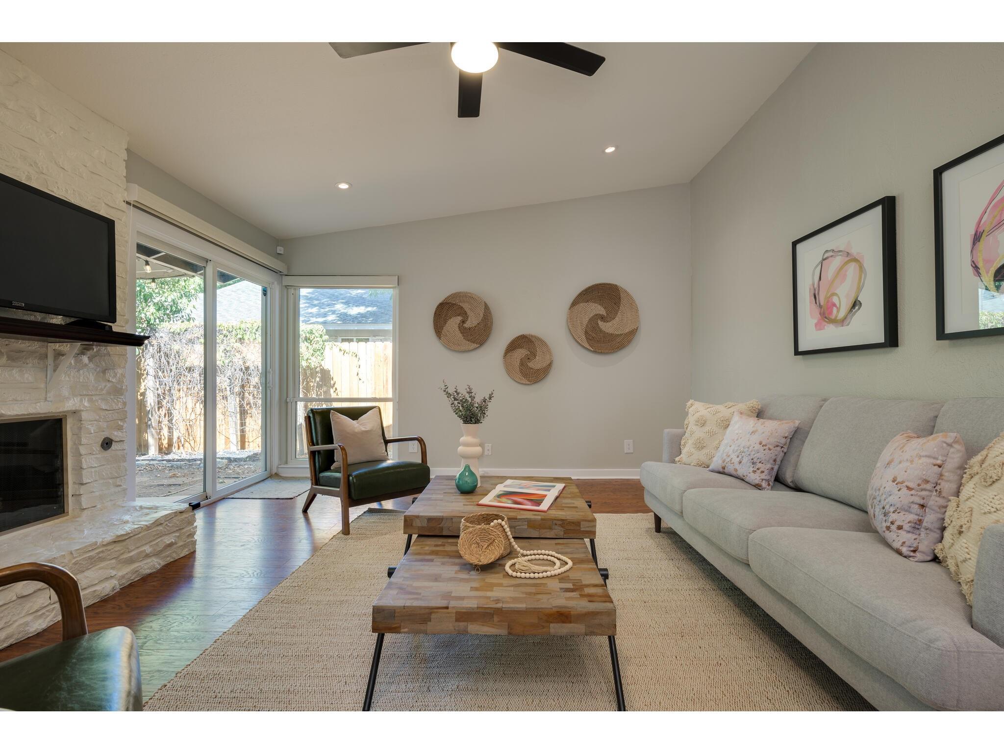 3203 Foster Ln, Austin, TX 78757