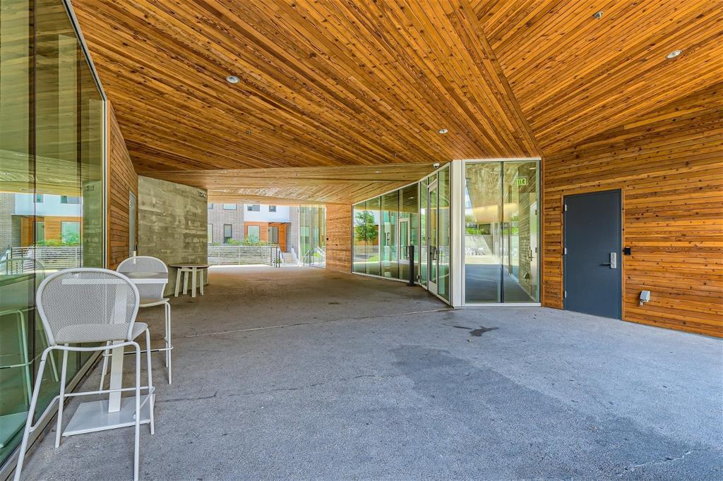 900 S 1st St # 421, Austin, TX 78704