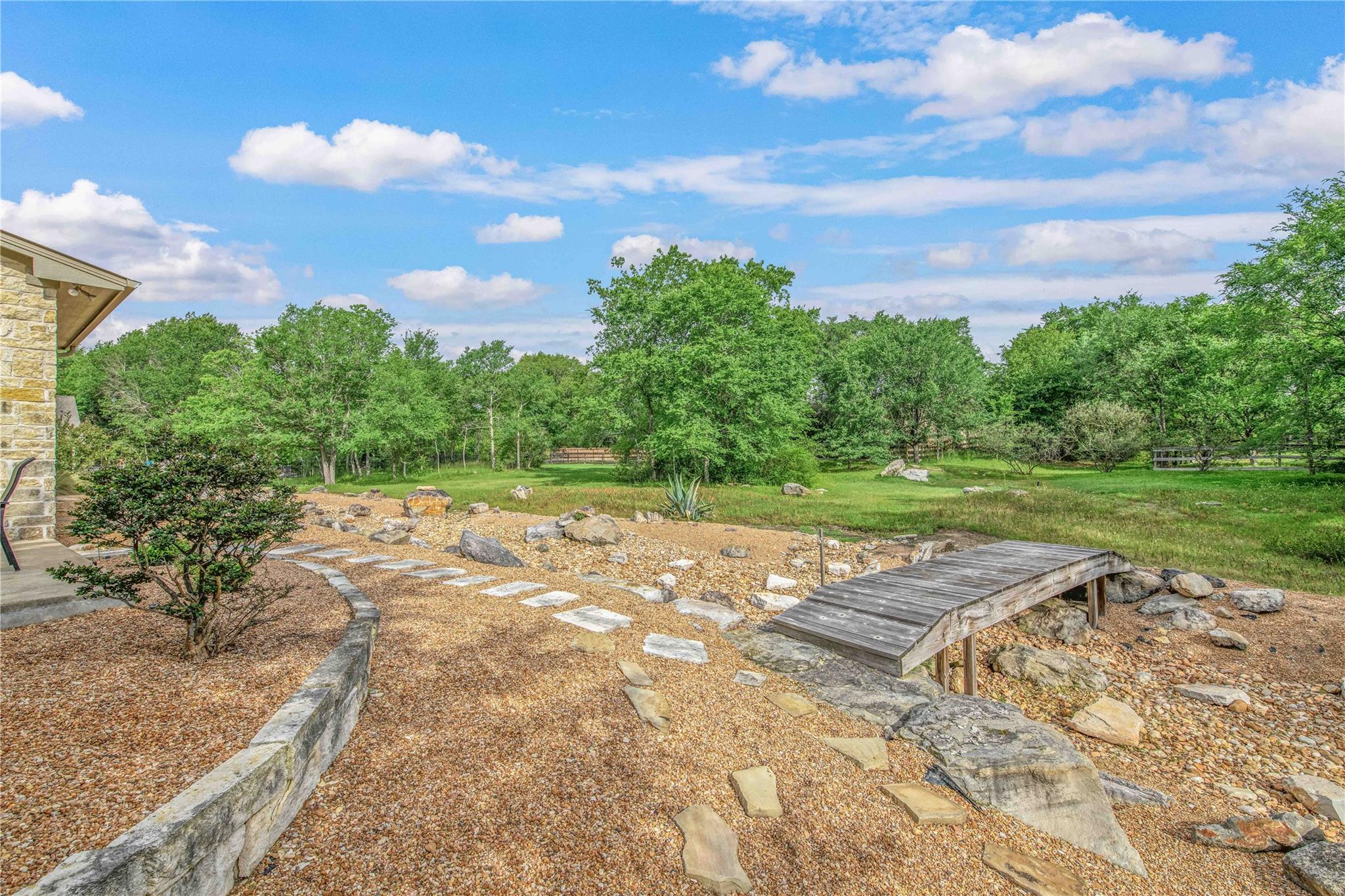 4819 Williams Creek Dr, College Station, TX 77845