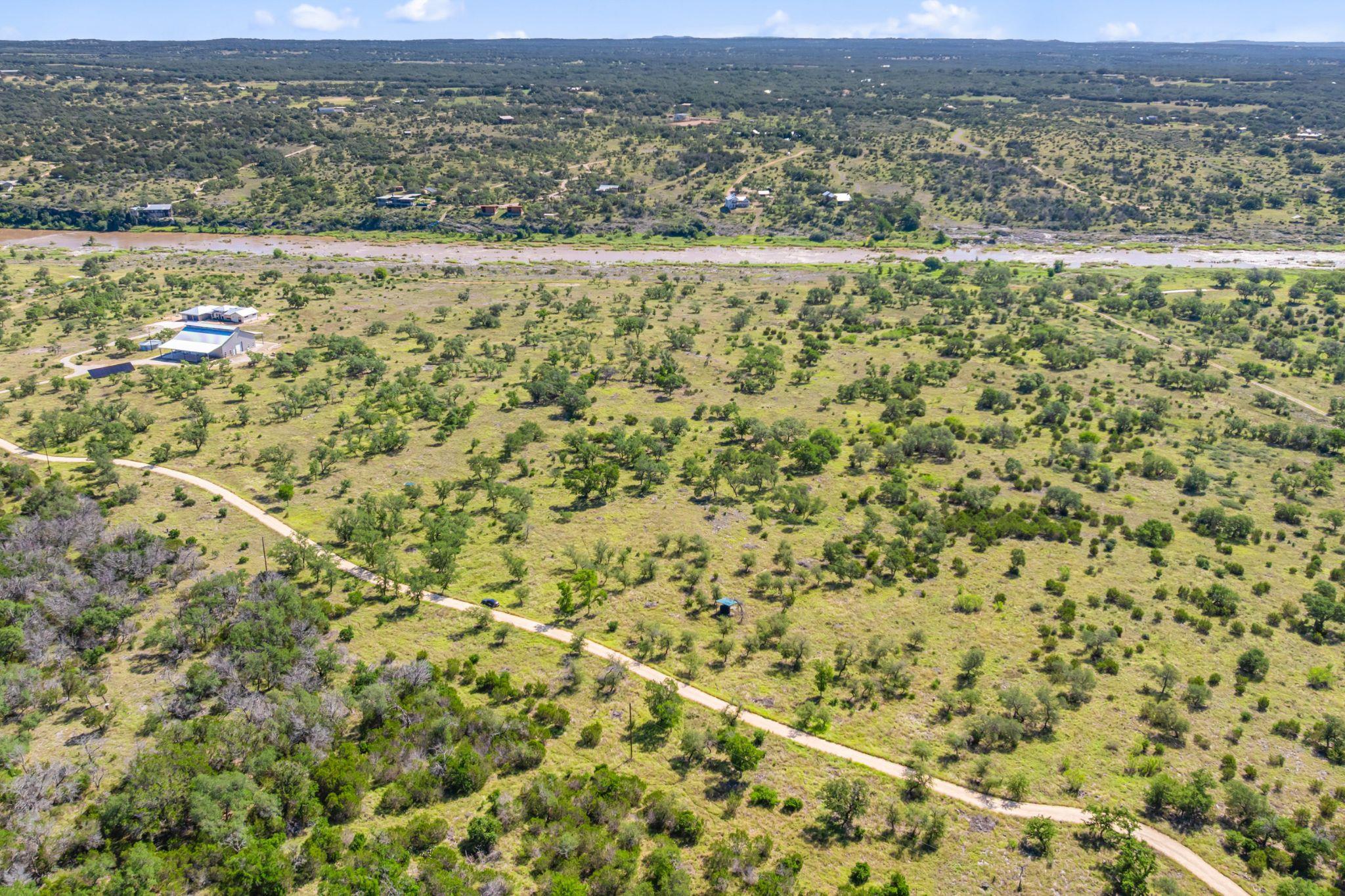 620 Rio Vista Rd, Johnson City, TX 78636