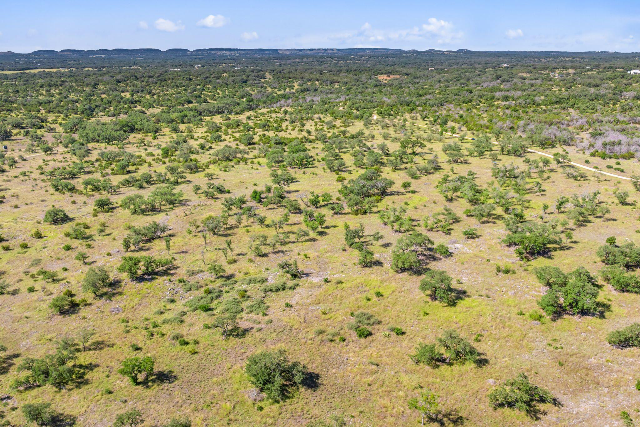 620 Rio Vista Rd, Johnson City, TX 78636