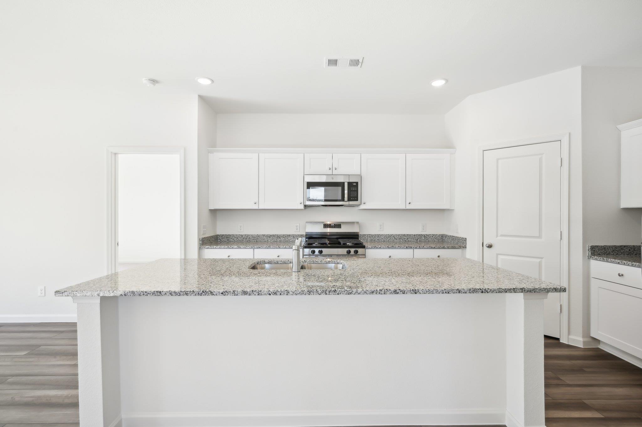 160 Parrigin Cv, San Marcos, TX 78666