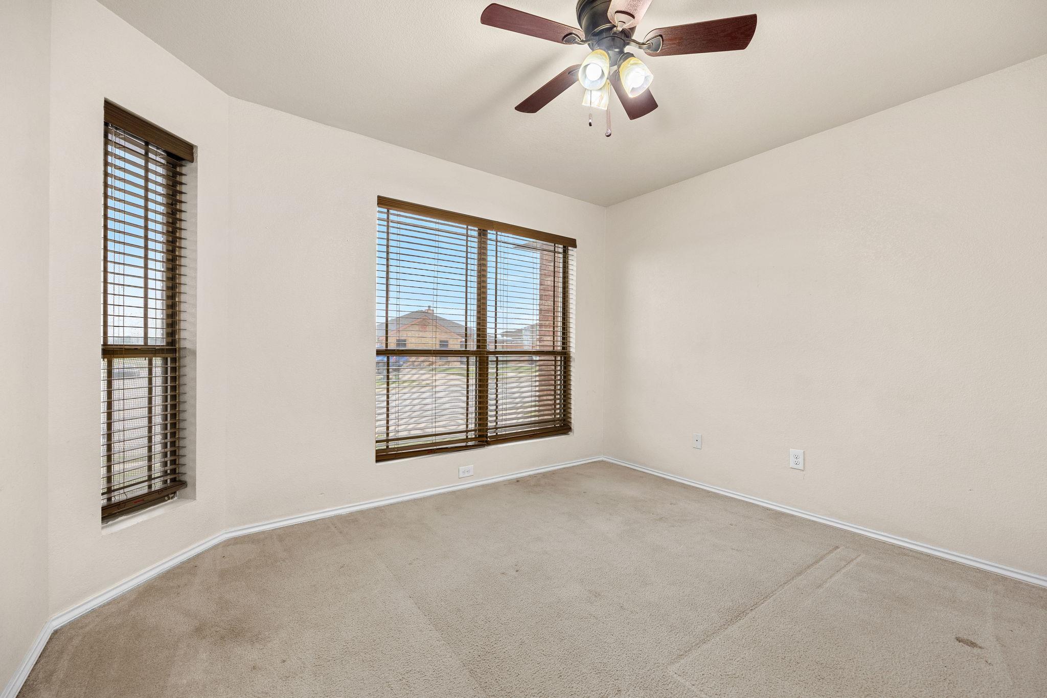 9909 Diana Dr, Killeen, TX 76542