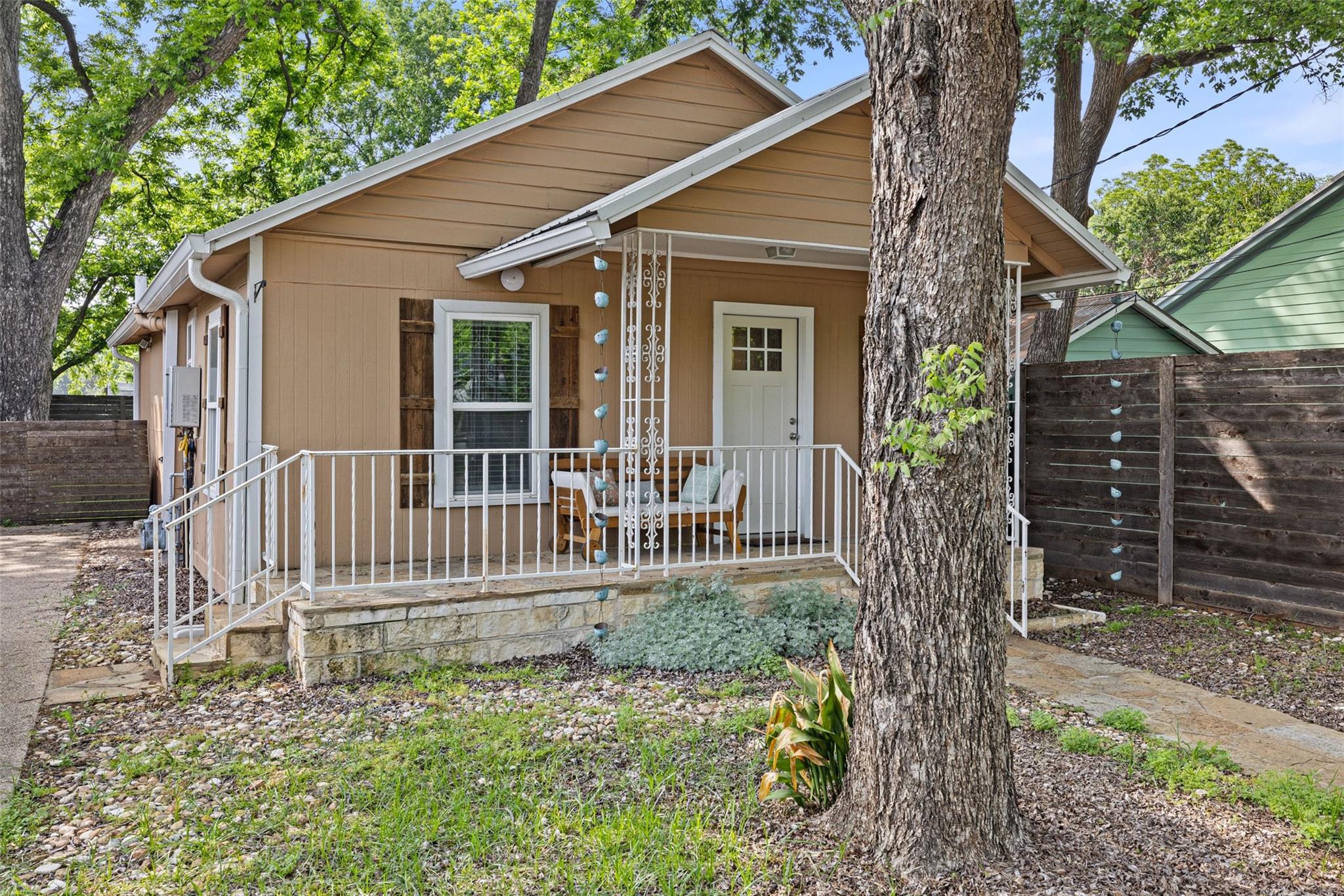 1120 1/2 Tillery St, Austin, TX 78702
