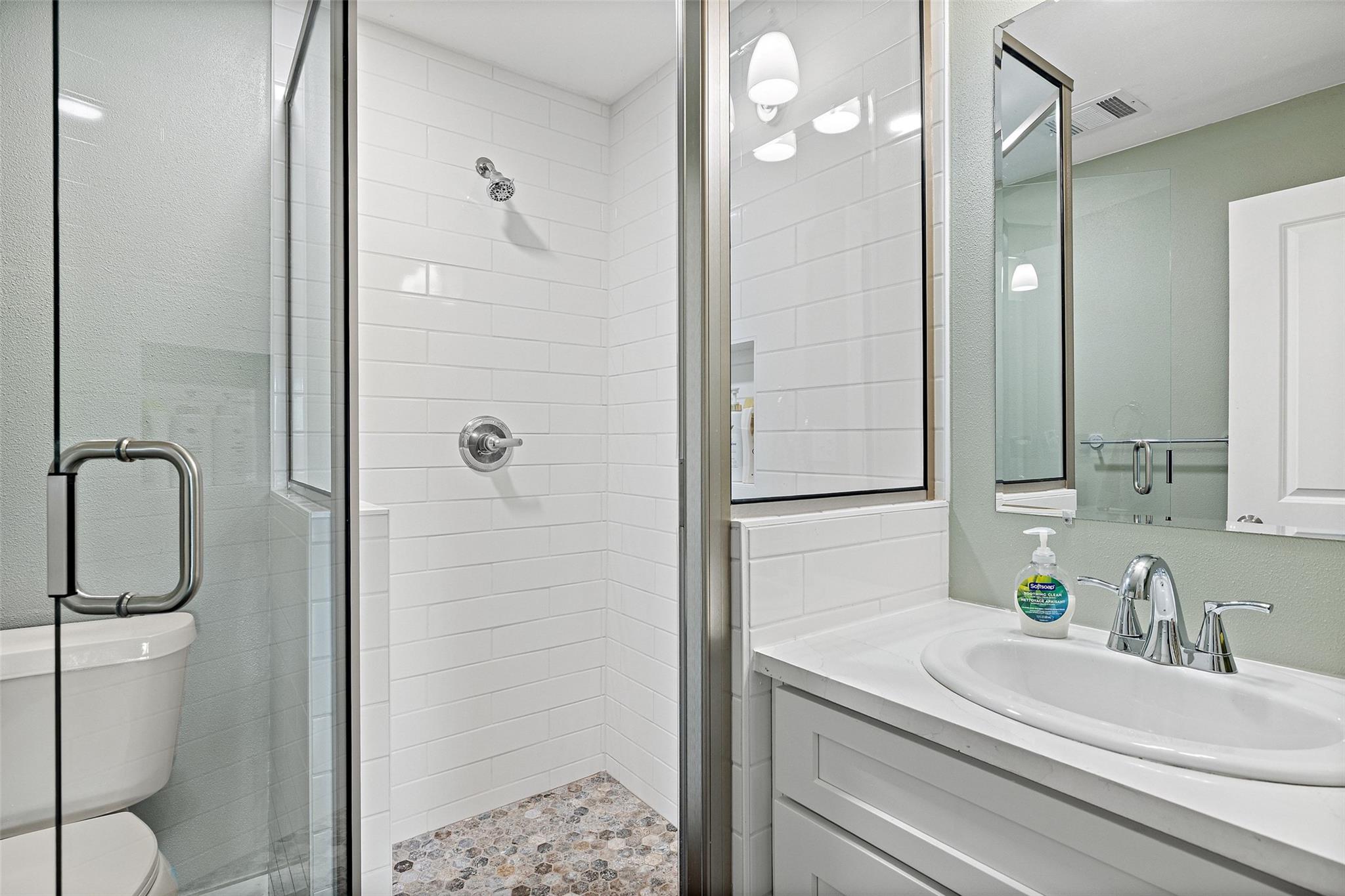 1120 1/2 Tillery St, Austin, TX 78702