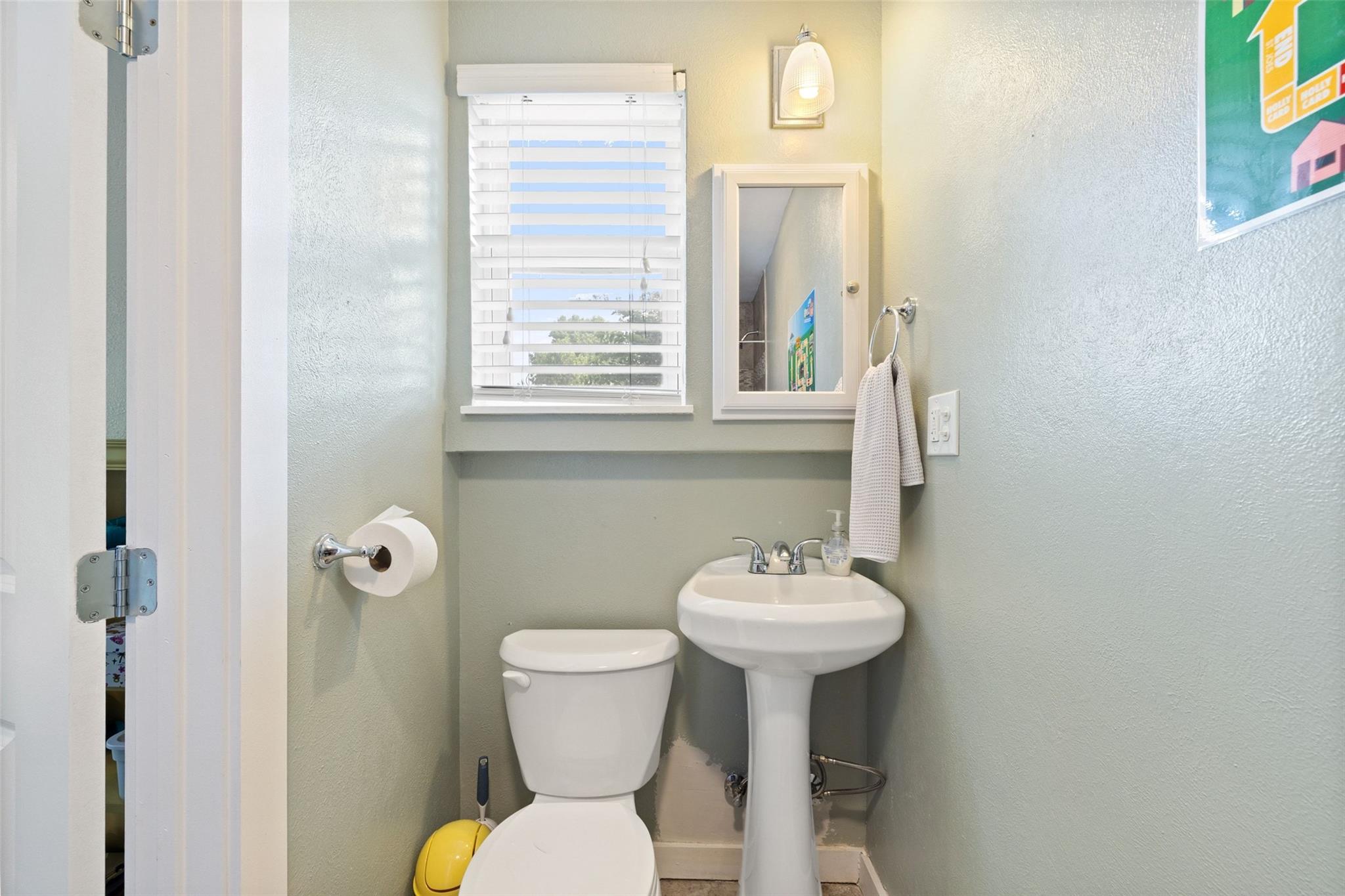 1120 1/2 Tillery St, Austin, TX 78702