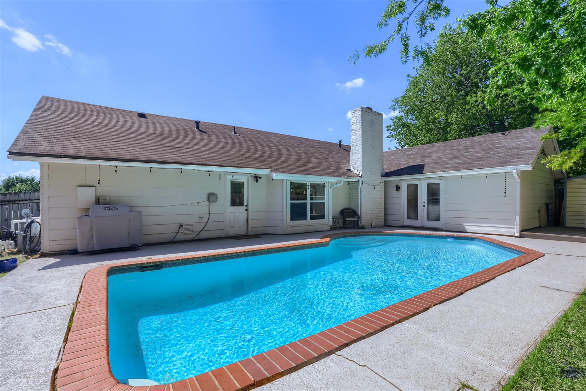 9016 W Pointer Ln, Austin, TX 78758