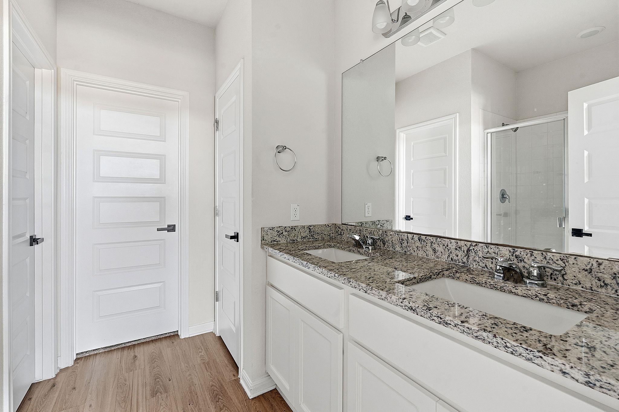 323 Tolo Dr, Elgin, TX 78621