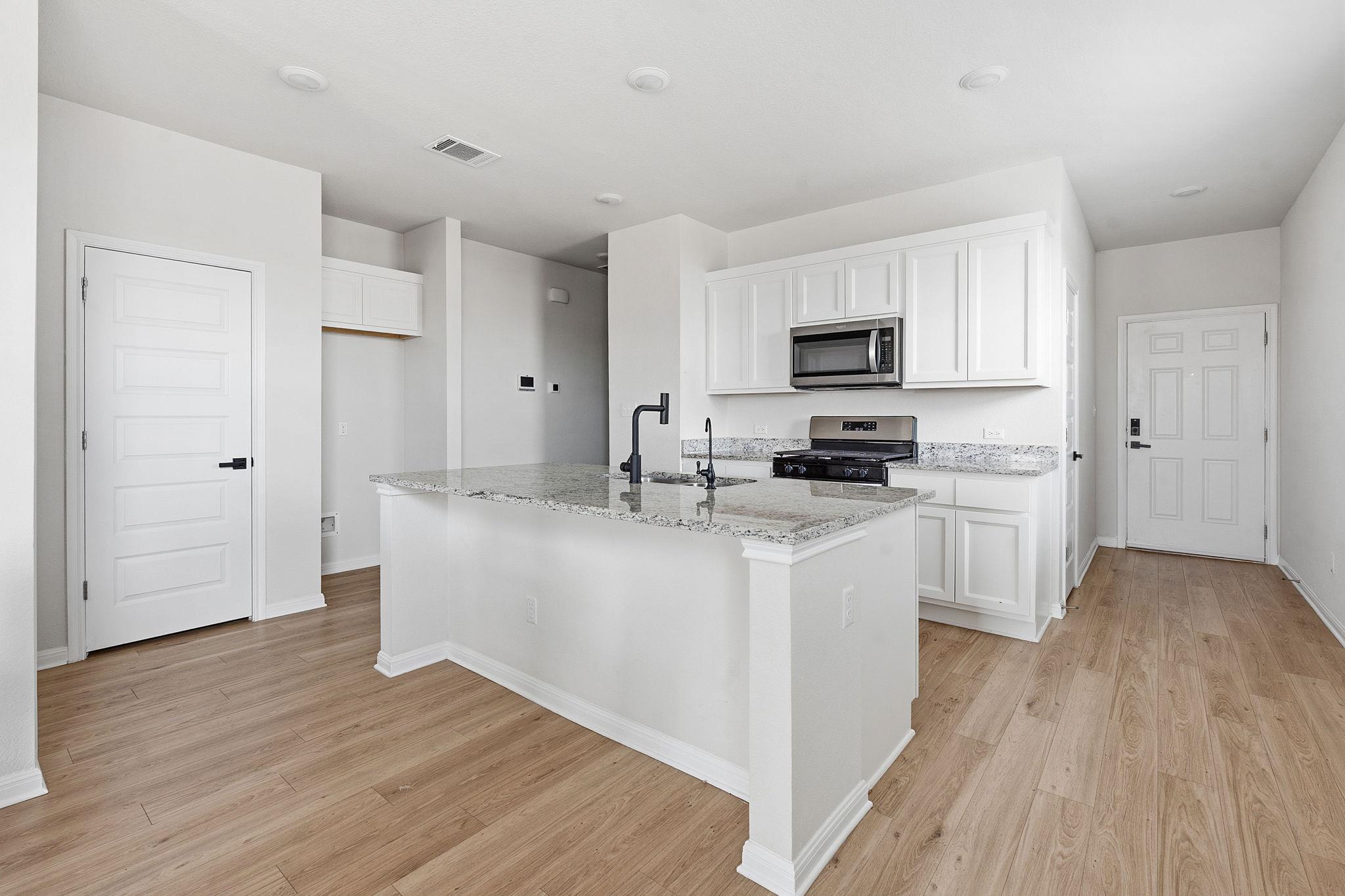 323 Tolo Dr, Elgin, TX 78621