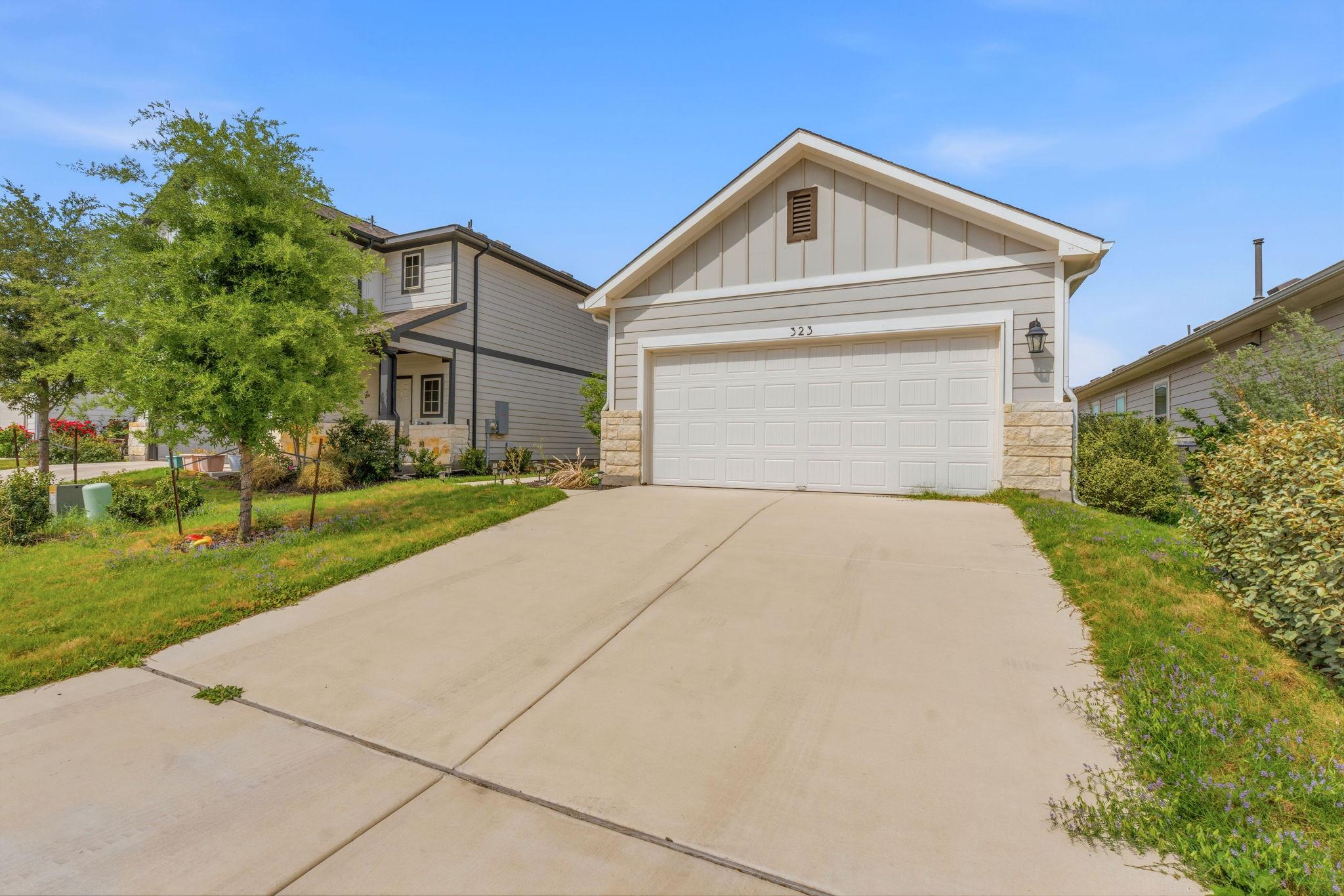 323 Tolo Dr, Elgin, TX 78621