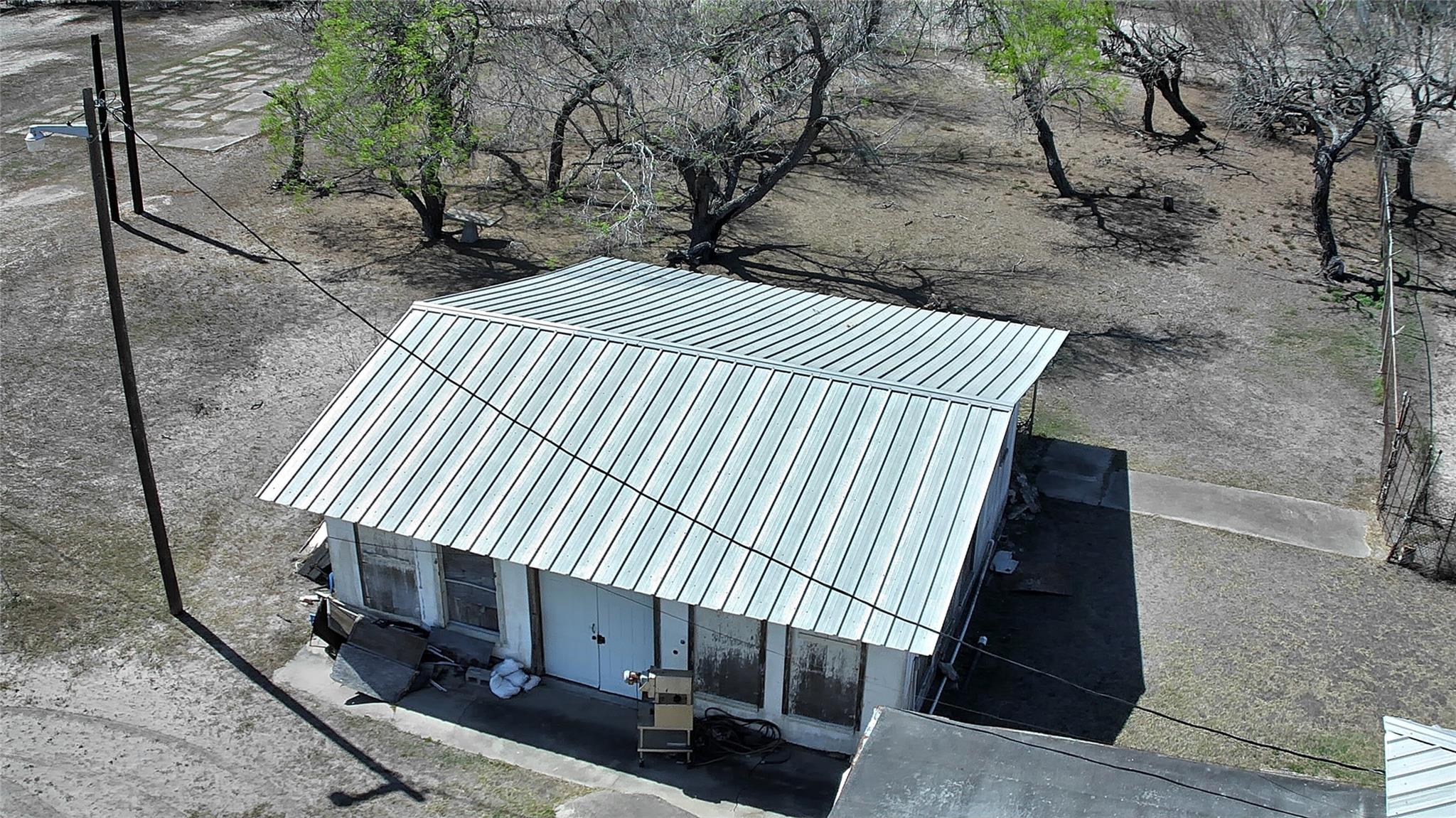 1111 E Avenue D Ave, Kingsville, TX 78363