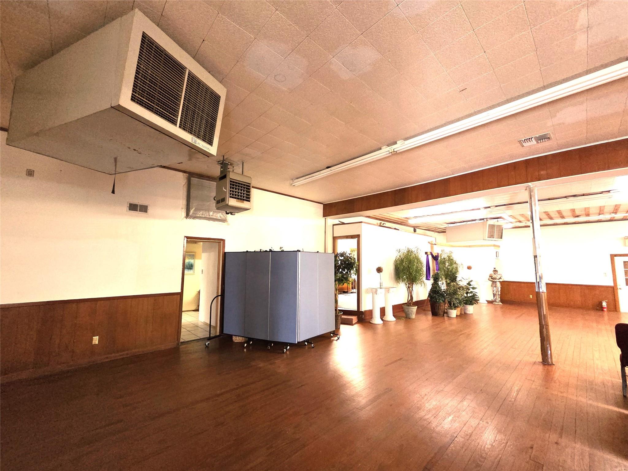 1111 E Avenue D Ave, Kingsville, TX 78363