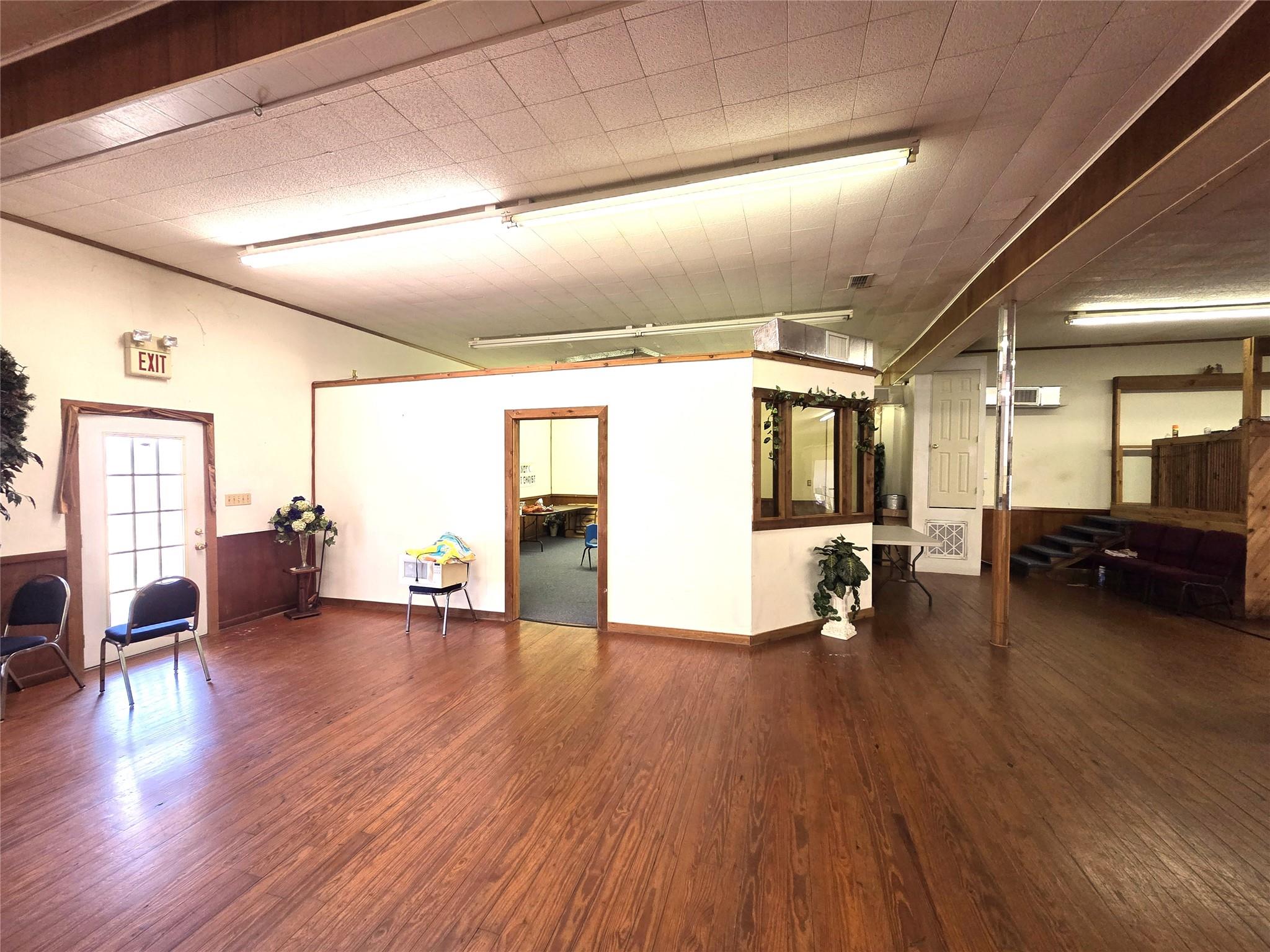 1111 E Avenue D Ave, Kingsville, TX 78363