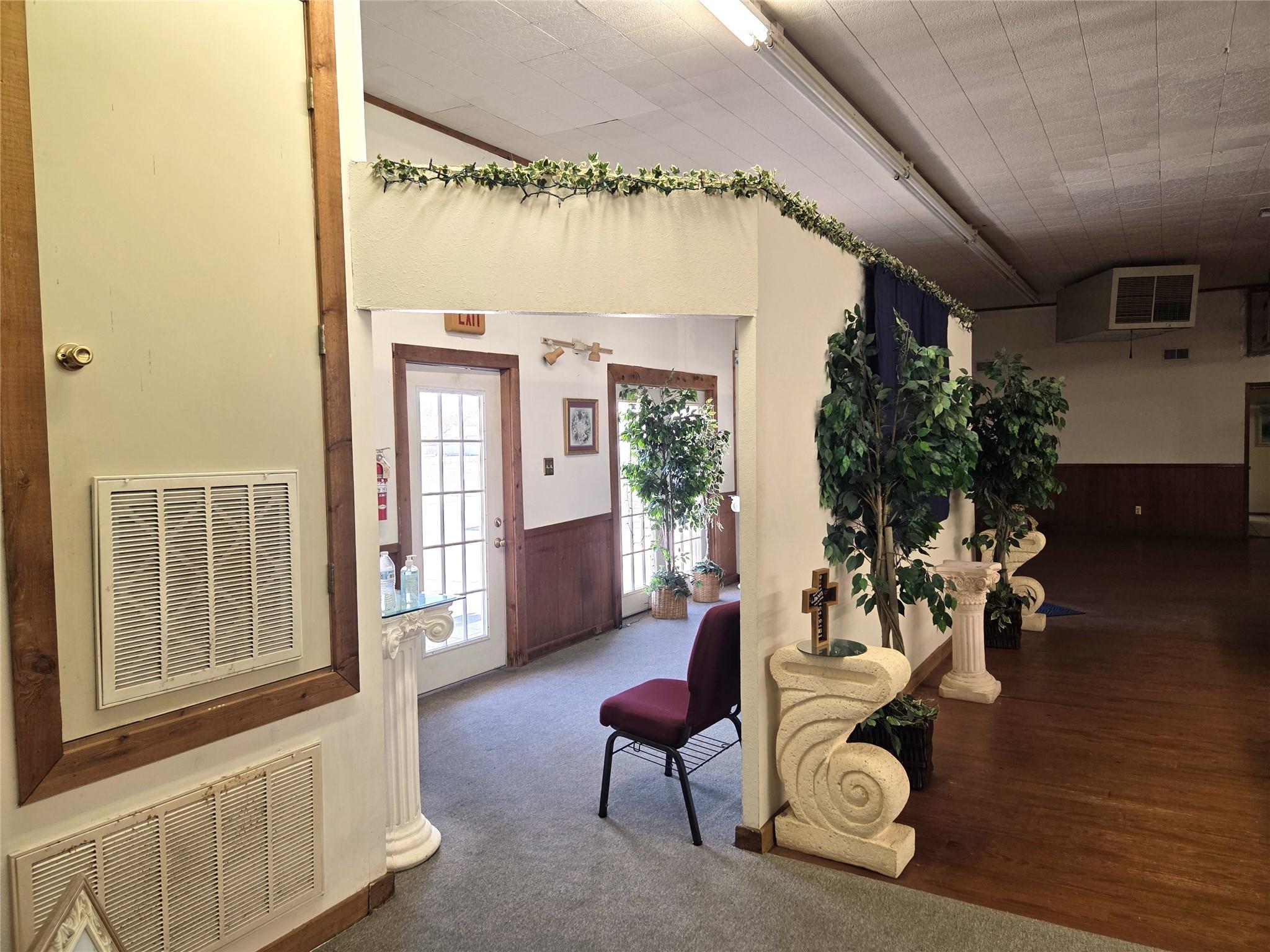 1111 E Avenue D Ave, Kingsville, TX 78363