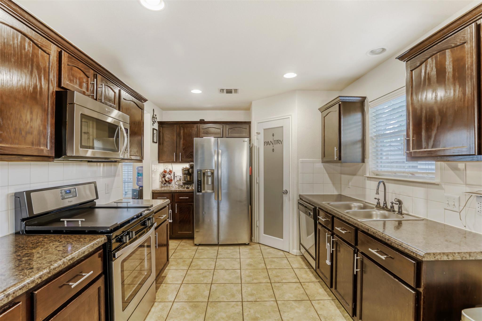 7800 Duber Ln, Austin, TX 78747