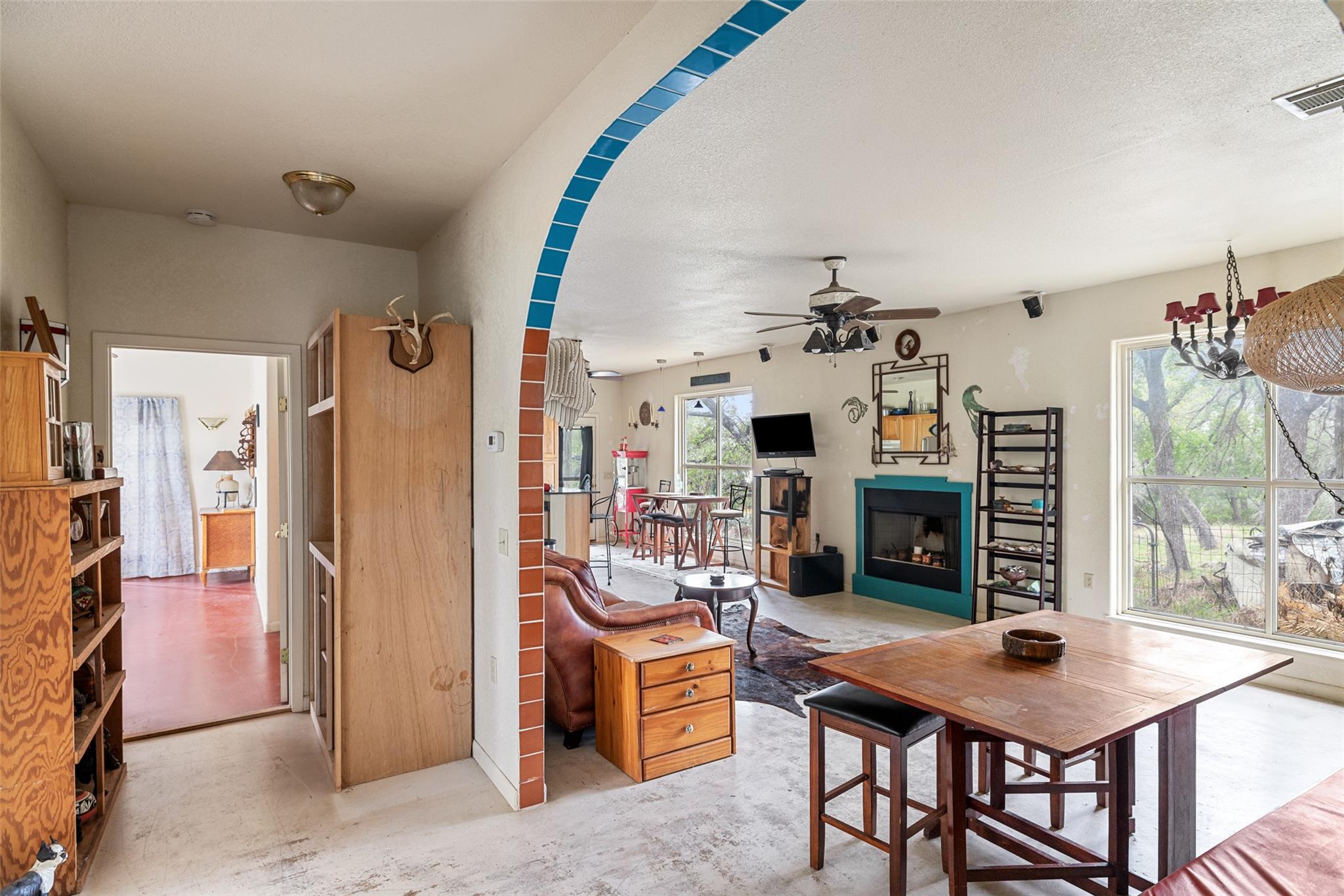 452 River View Dr, Johnson City, TX 78636