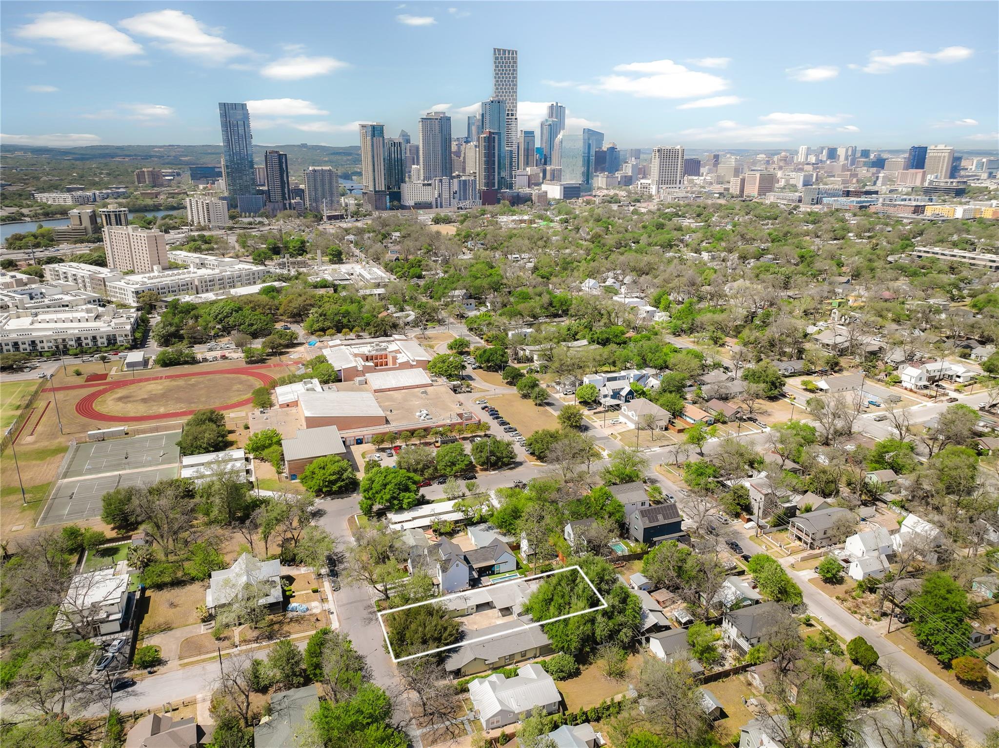 1706 Riverview St, Austin, TX 78702