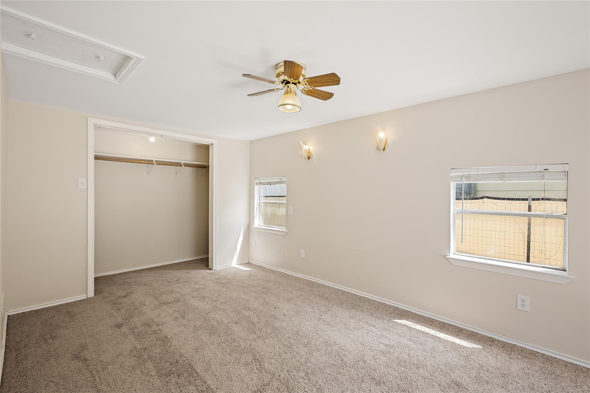 1706 Riverview St, Austin, TX 78702