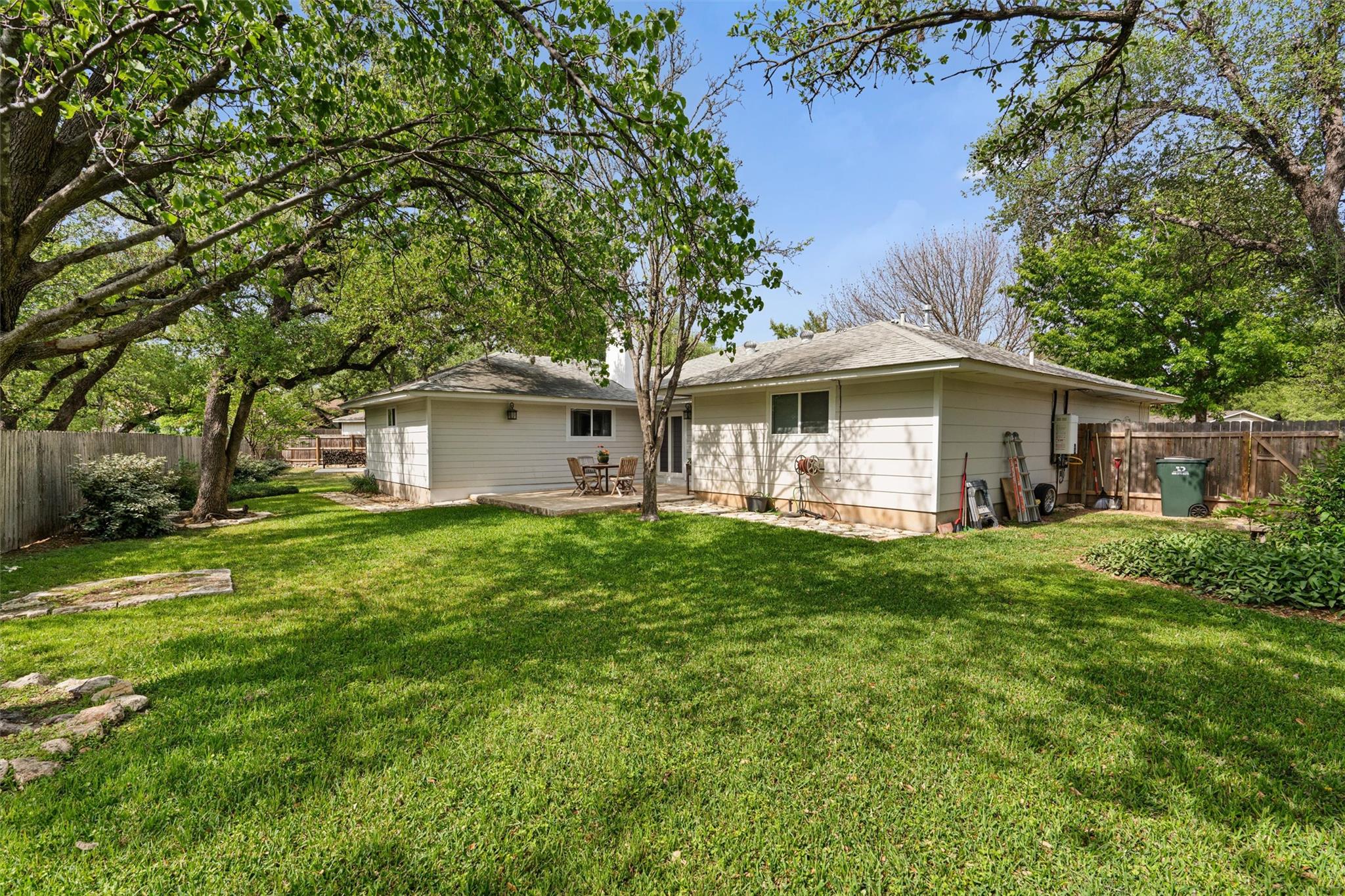 11305 Sweetwater Cv, Austin, TX 78750