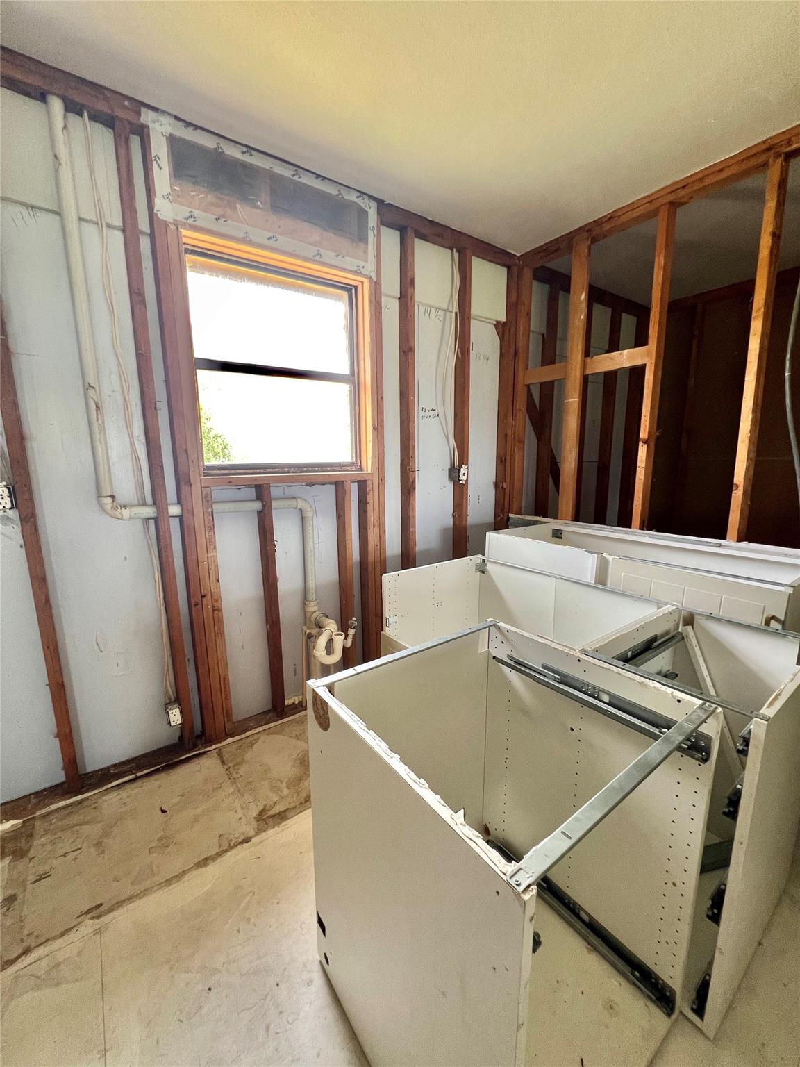 1286 County Road 446, Rockdale, TX 76567