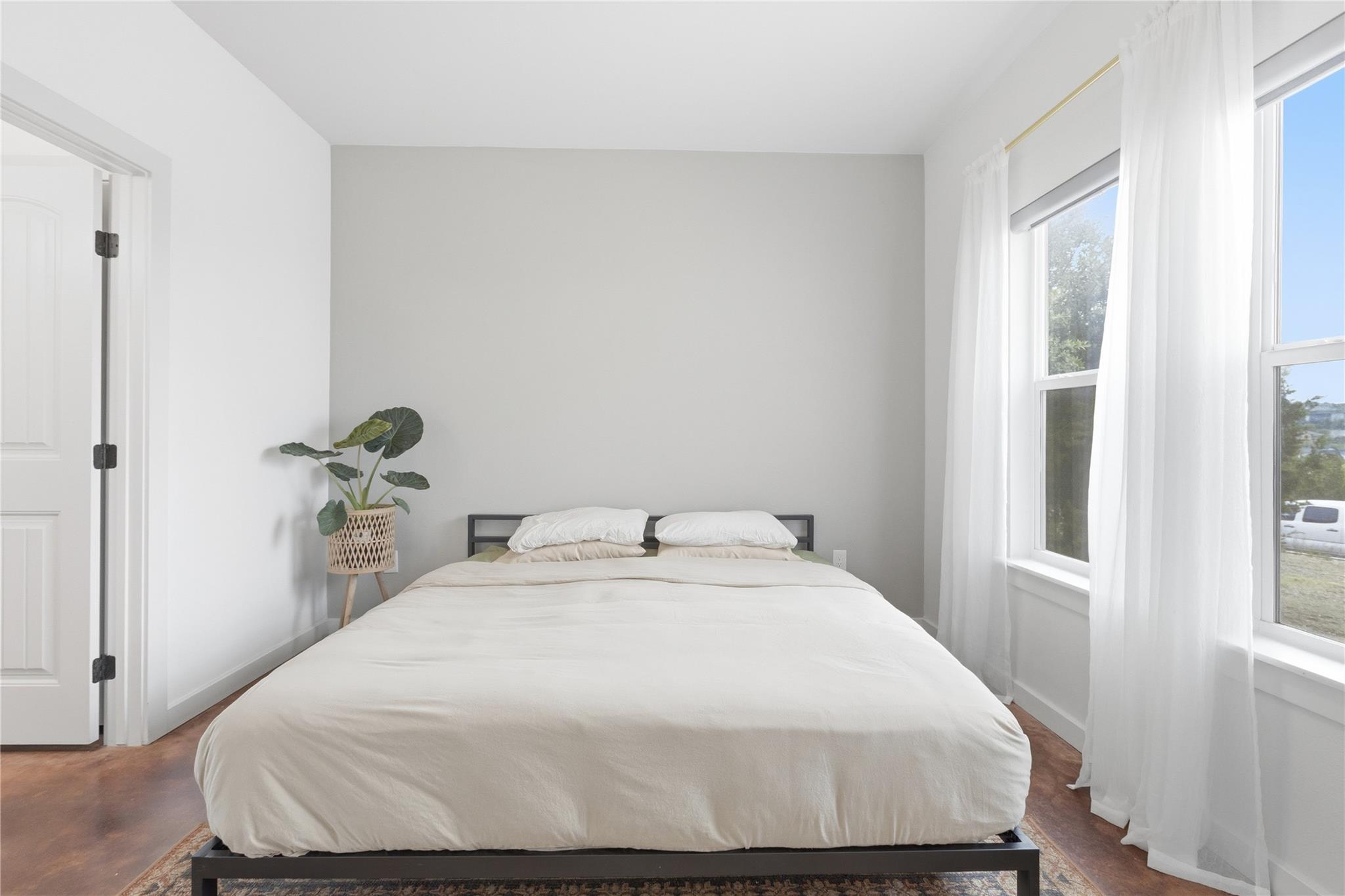 10412 Parkwood Dr, Dripping Springs, TX 78620