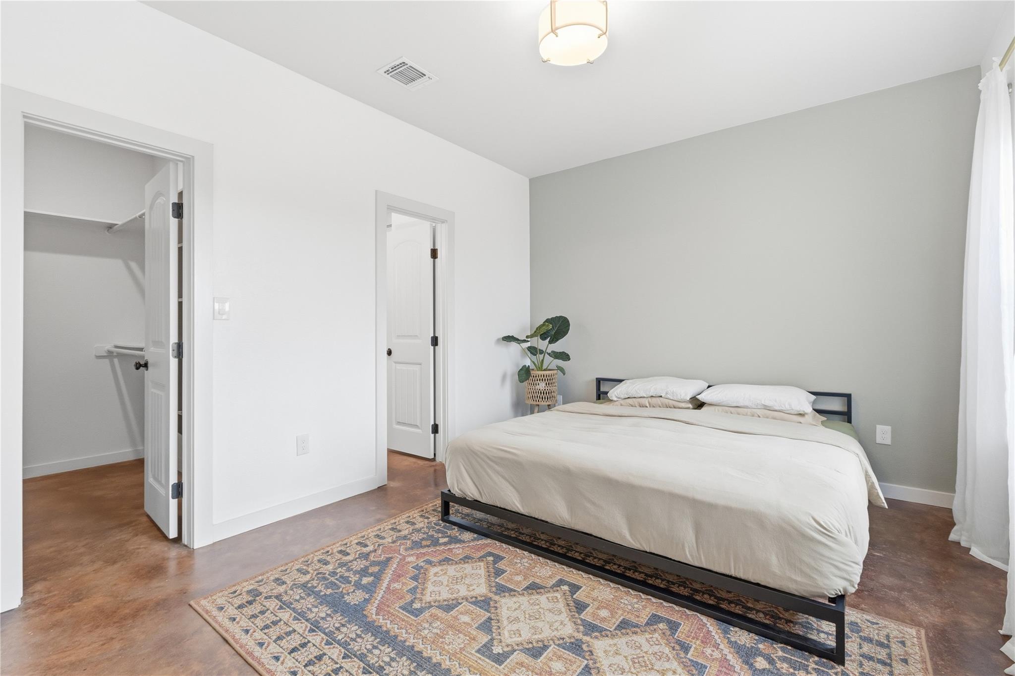 10412 Parkwood Dr, Dripping Springs, TX 78620