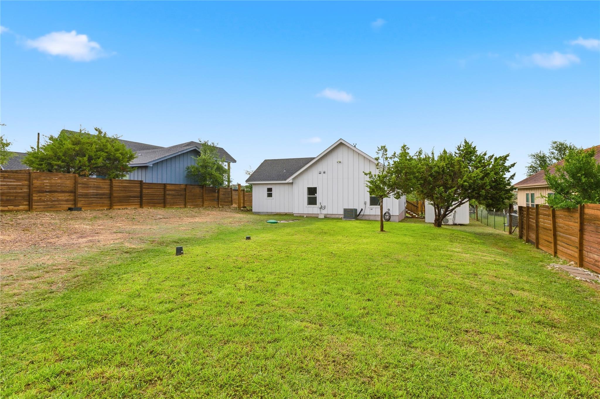 10412 Parkwood Dr, Dripping Springs, TX 78620