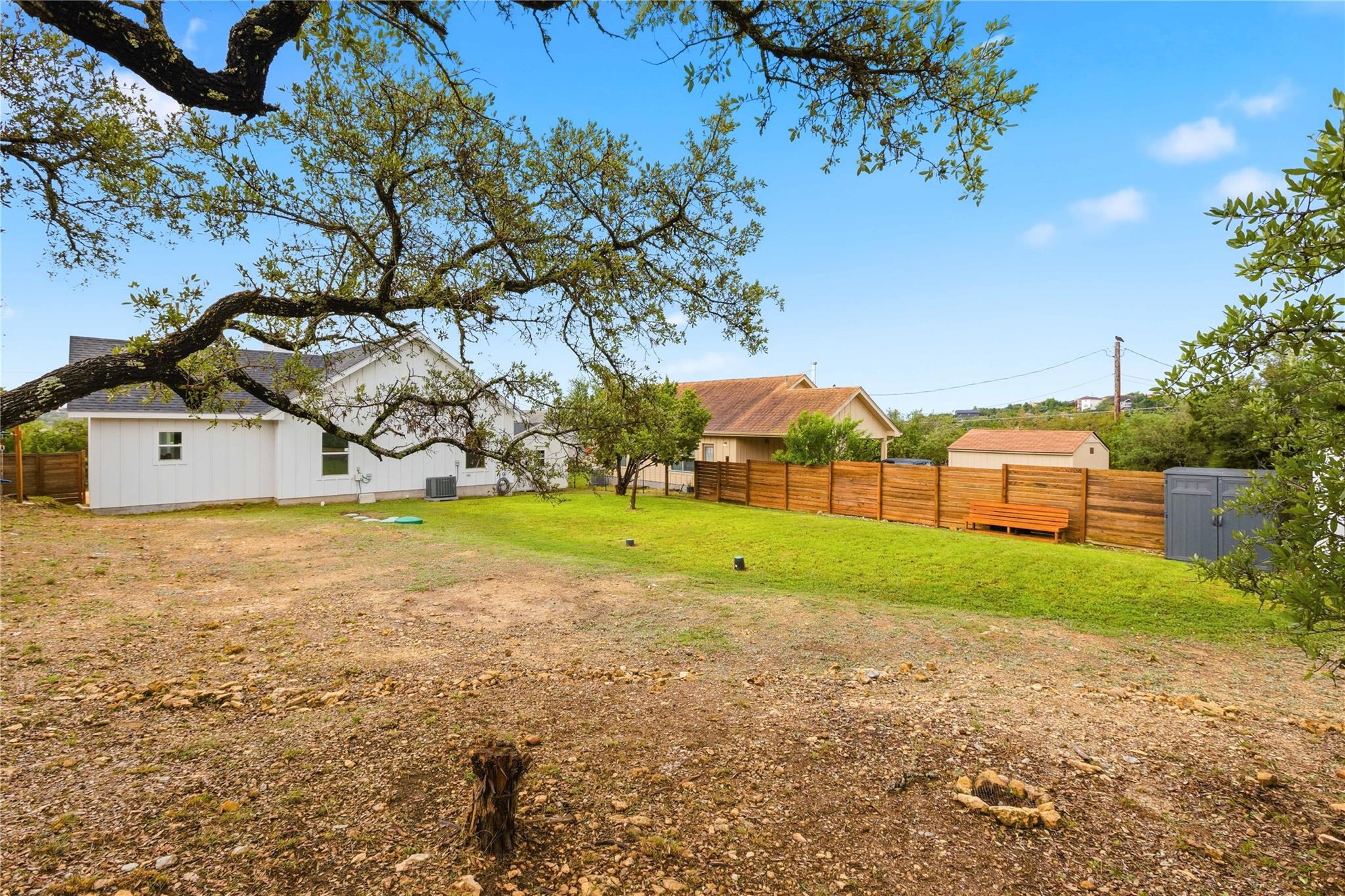 10412 Parkwood Dr, Dripping Springs, TX 78620