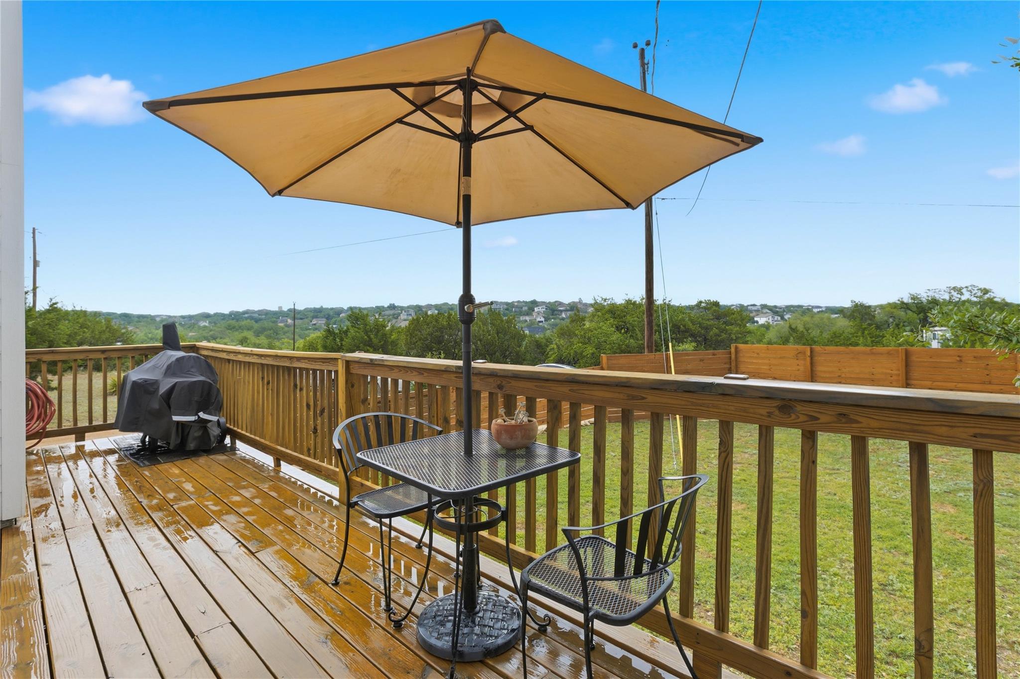 10412 Parkwood Dr, Dripping Springs, TX 78620