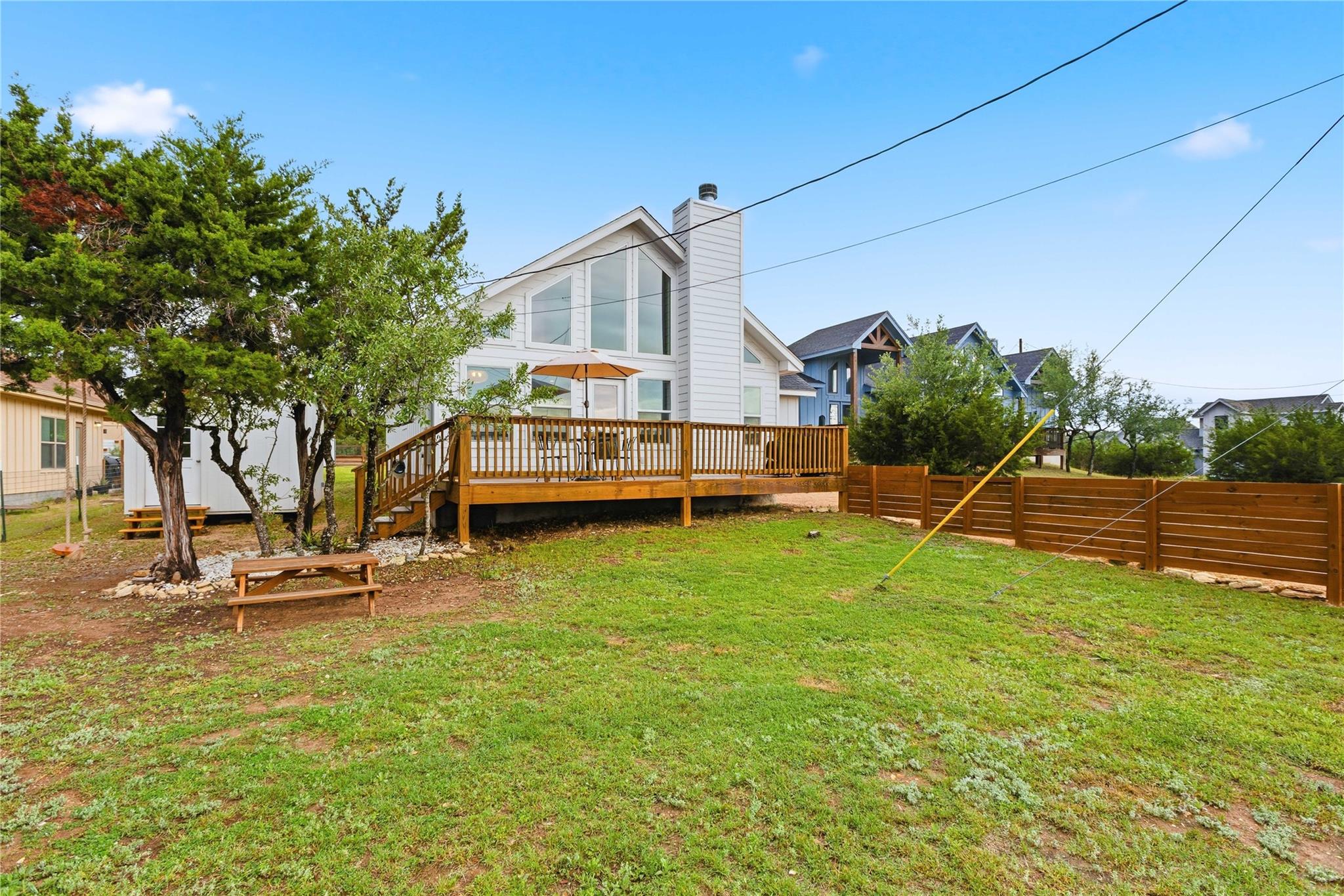 10412 Parkwood Dr, Dripping Springs, TX 78620