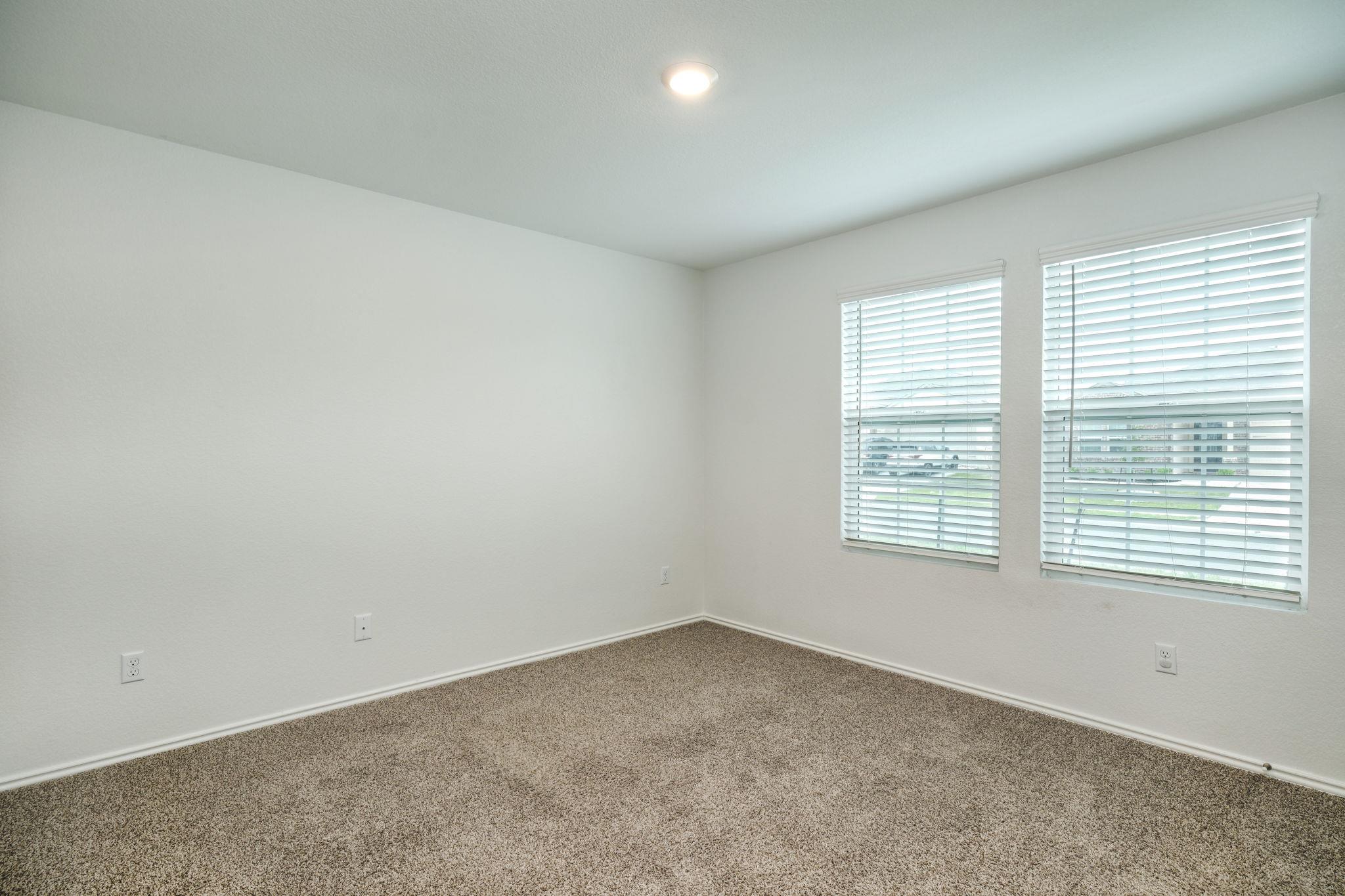 205 Arnage Dr, Hutto, TX 78634