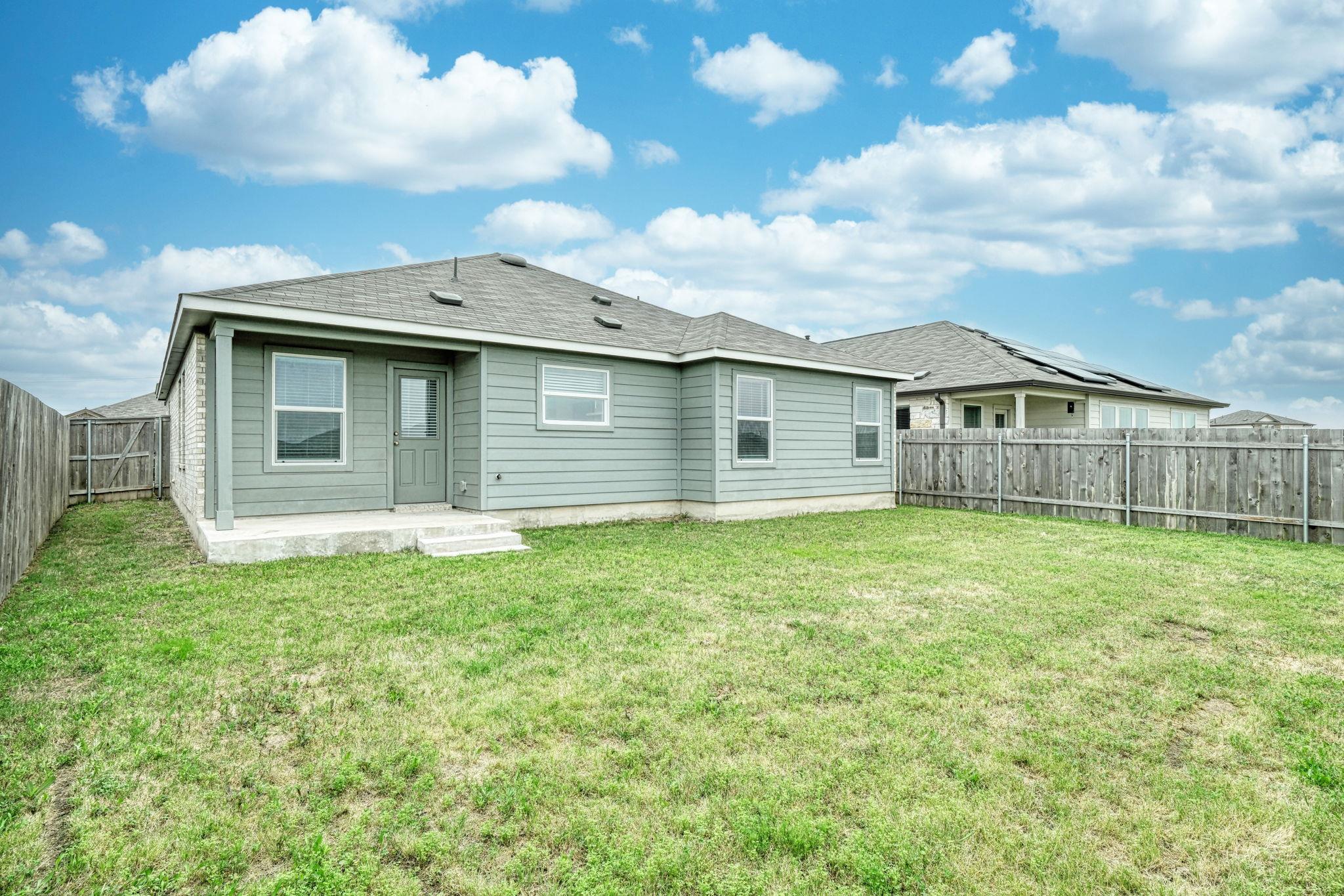 205 Arnage Dr, Hutto, TX 78634