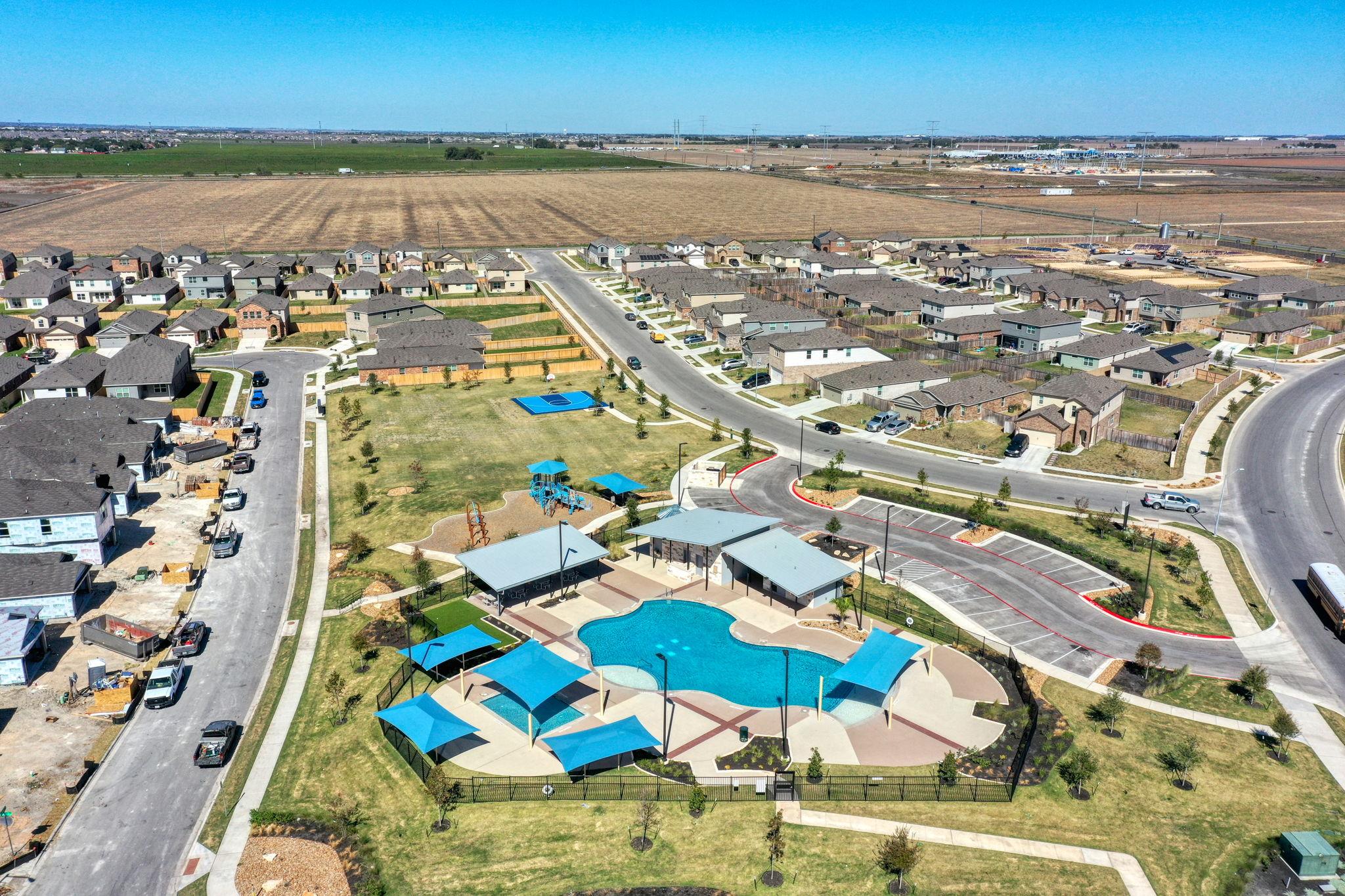 205 Arnage Dr, Hutto, TX 78634