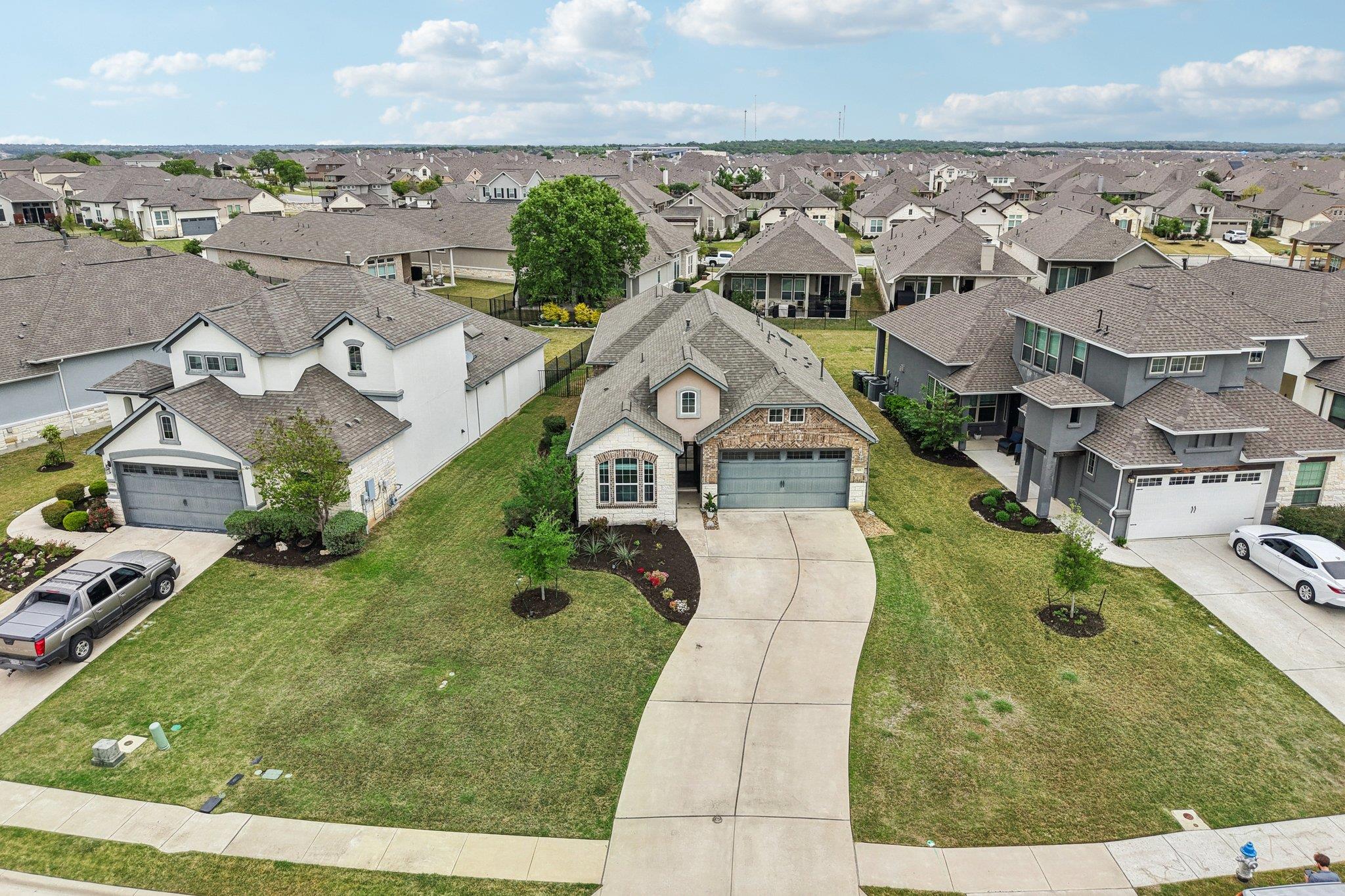 548 Faith Dr, Liberty Hill, TX 78642