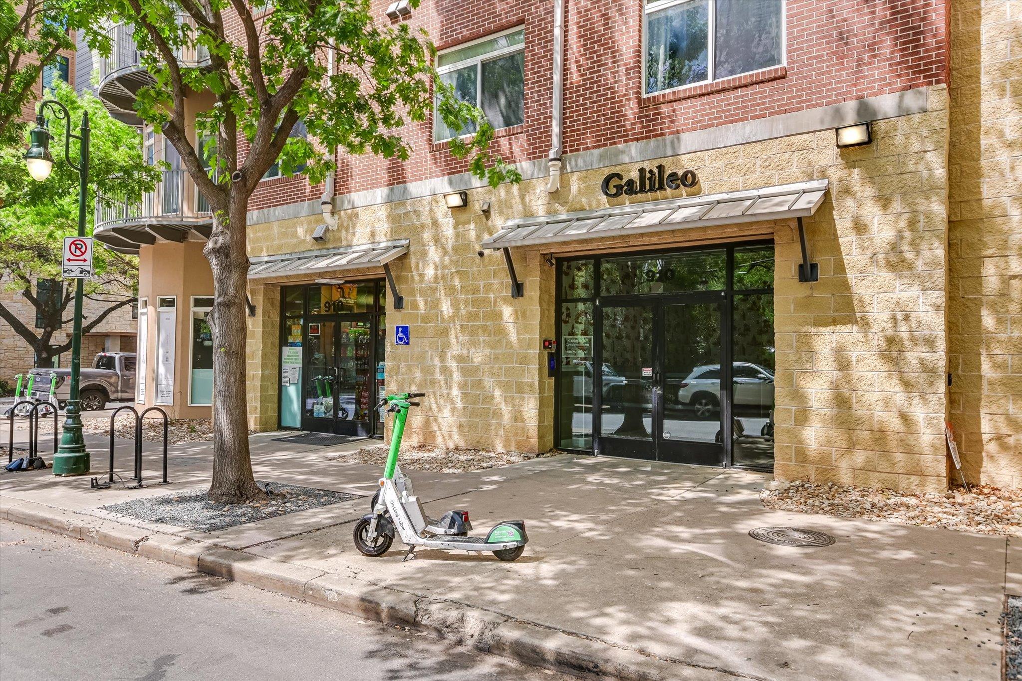 910 W 25th St # 206, Austin, TX 78705