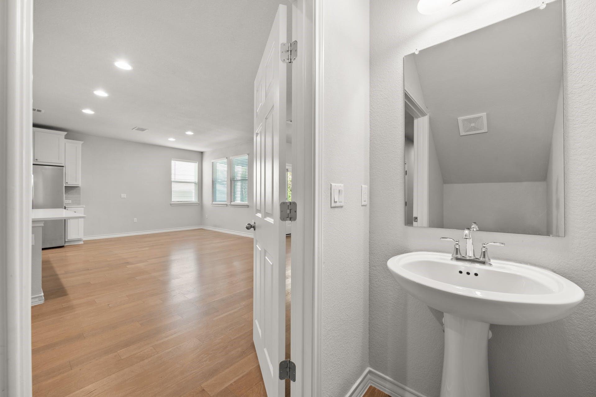 5107 Lemon Tree Path # 127, Austin, TX 78723