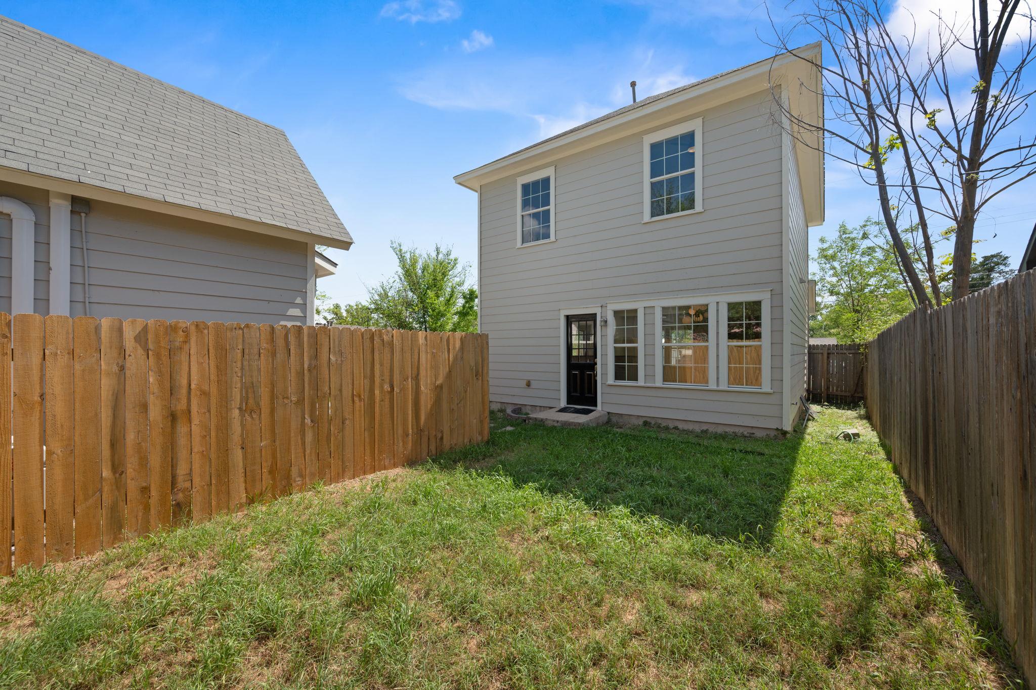 5408 Downs Dr, Austin, TX 78721