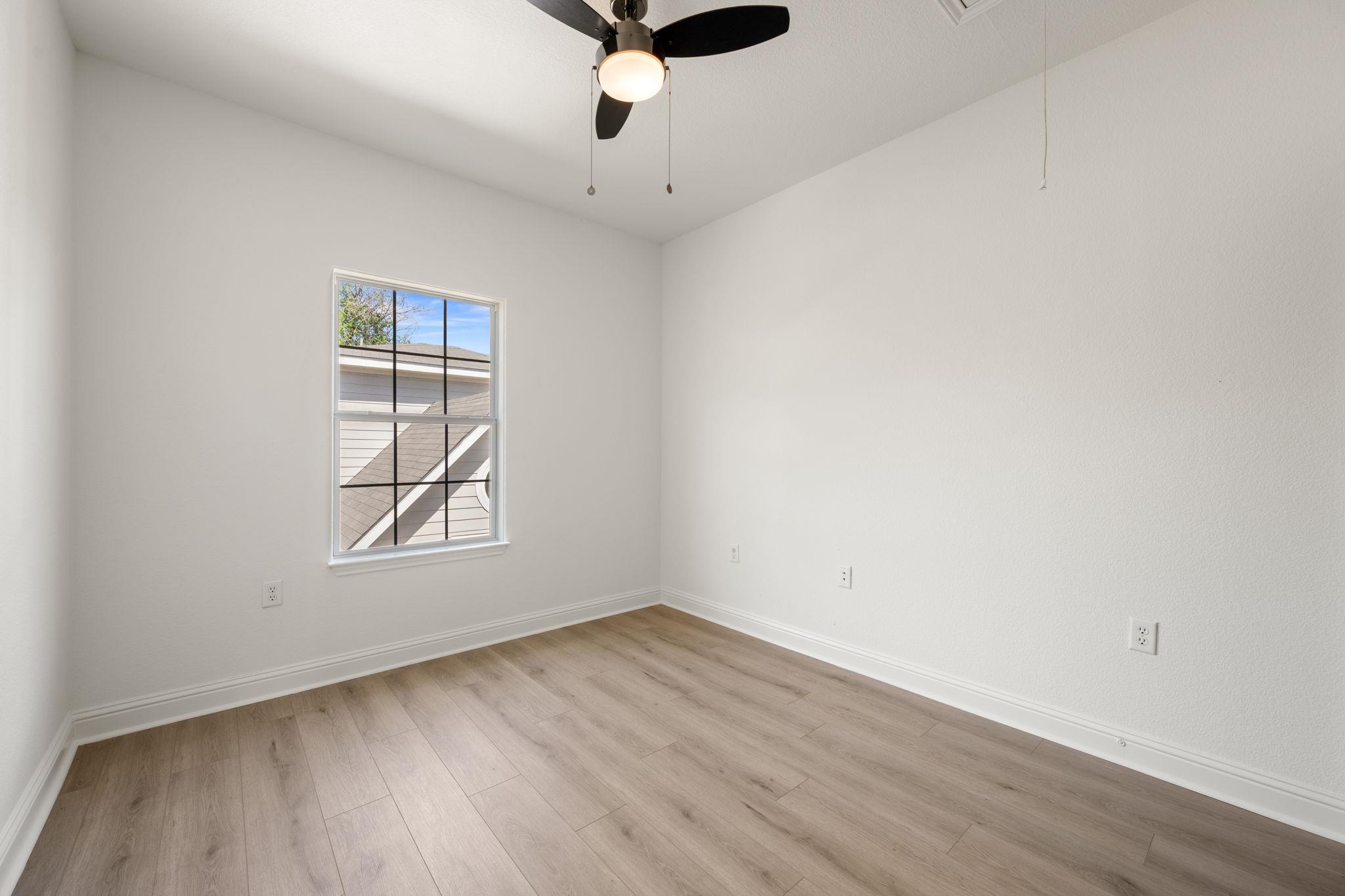 5408 Downs Dr, Austin, TX 78721